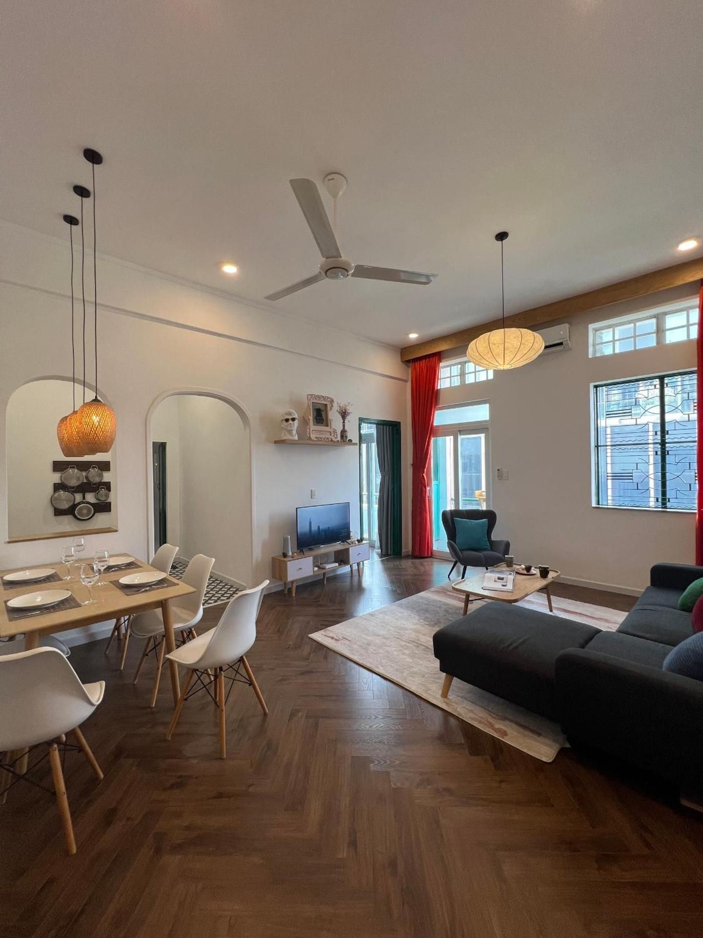 One-Bedroom Apartment
