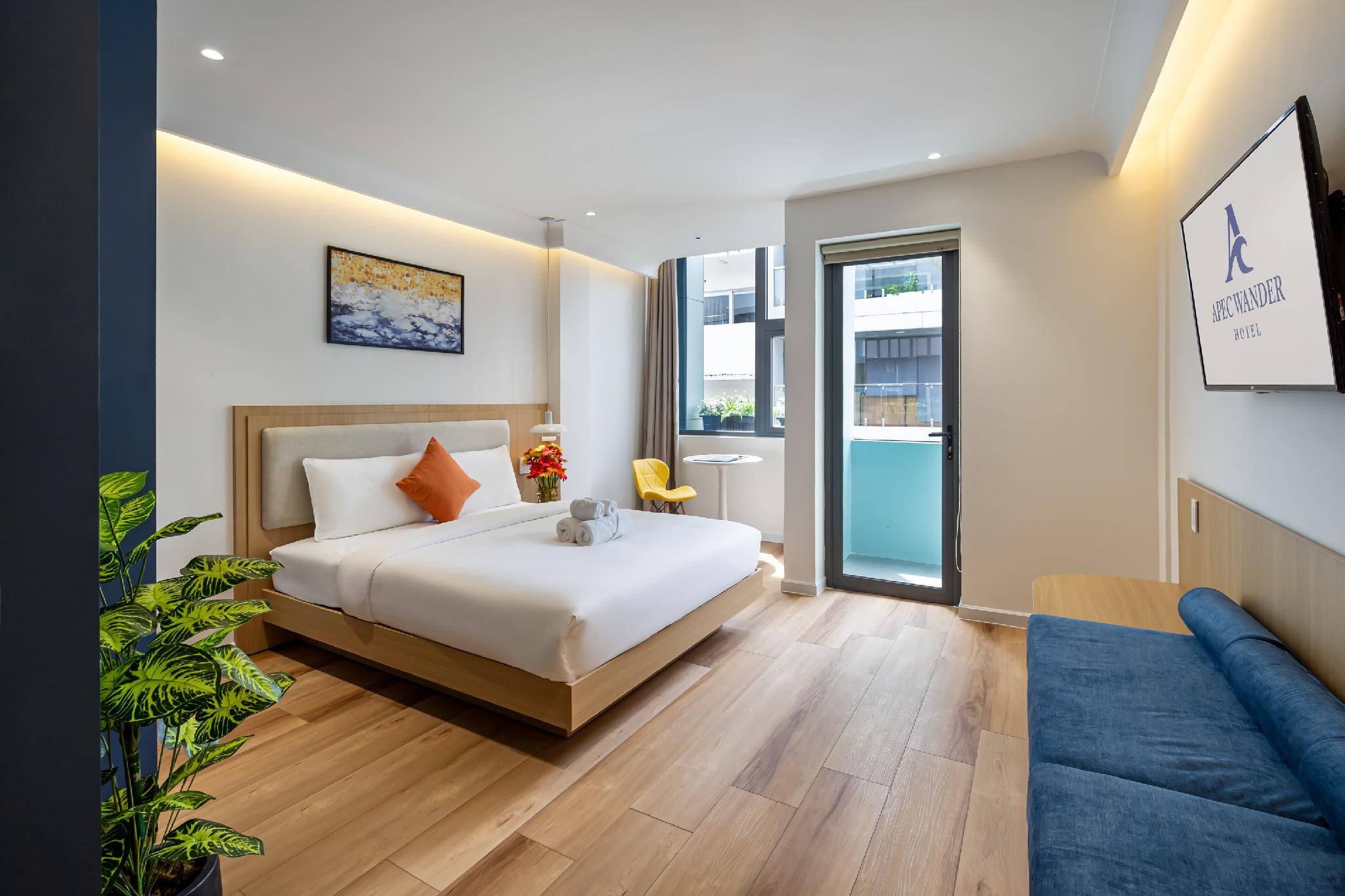 Deluxe Double Balcony Room