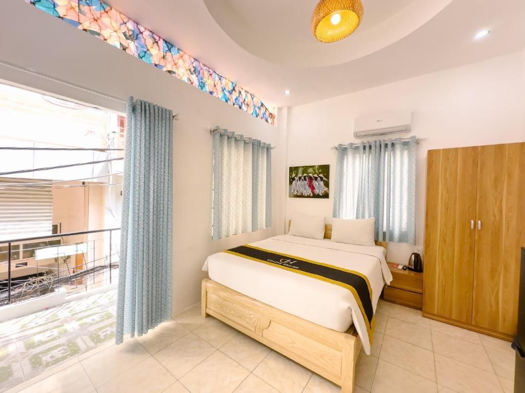 Queen Room With Balcony