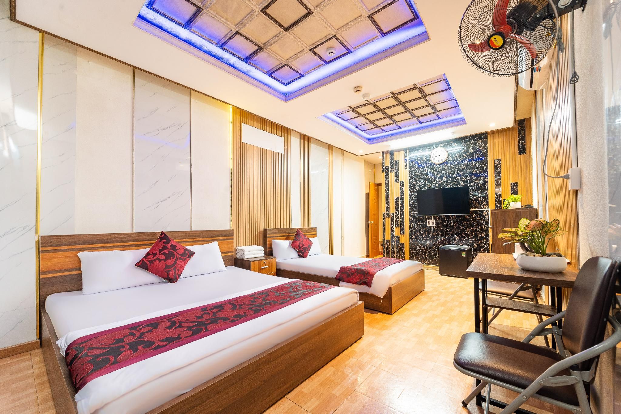 Triple Room - 1 Double Bed and 1 Single Bed