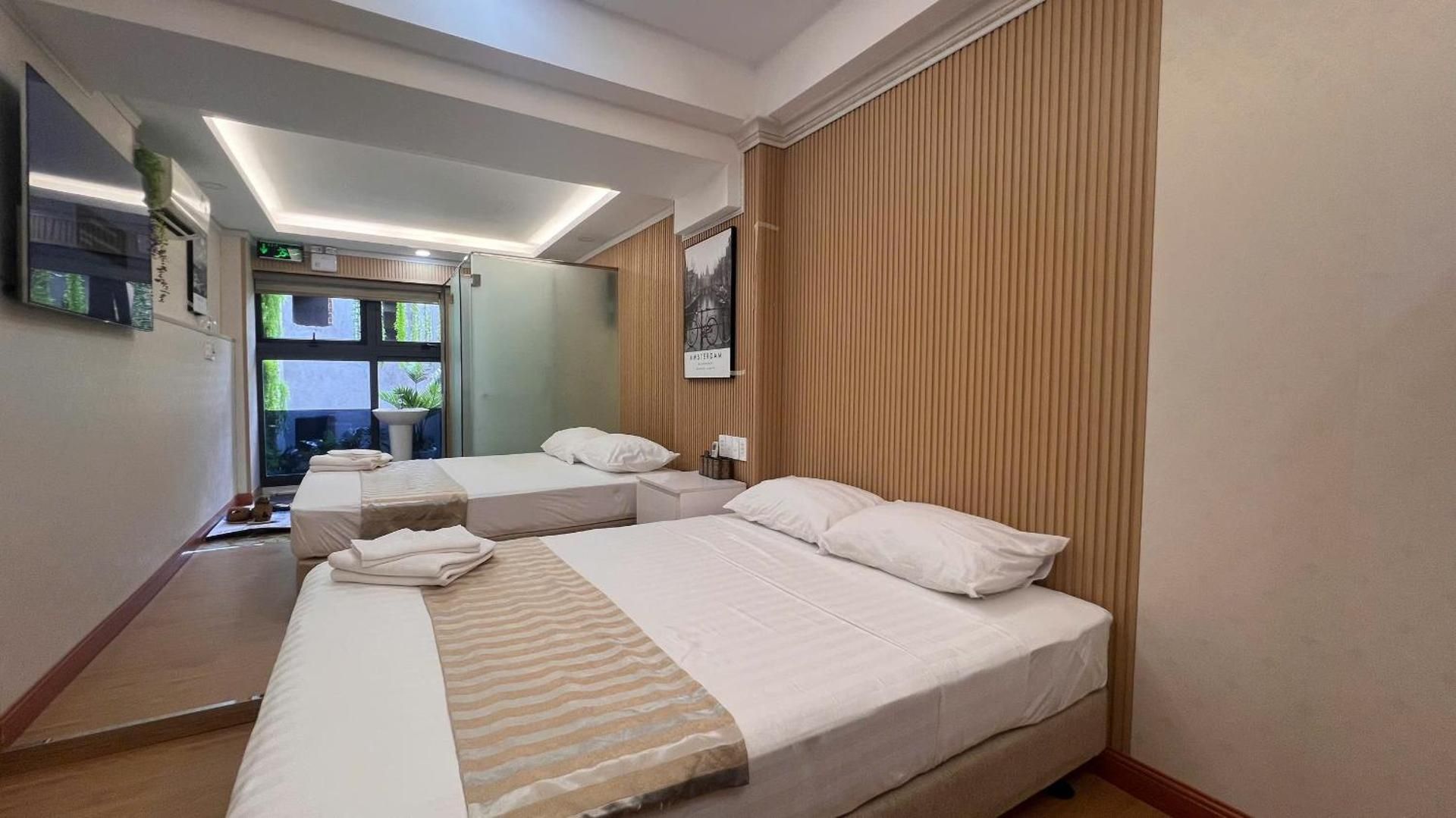 Double or Twin Room with Bathroom