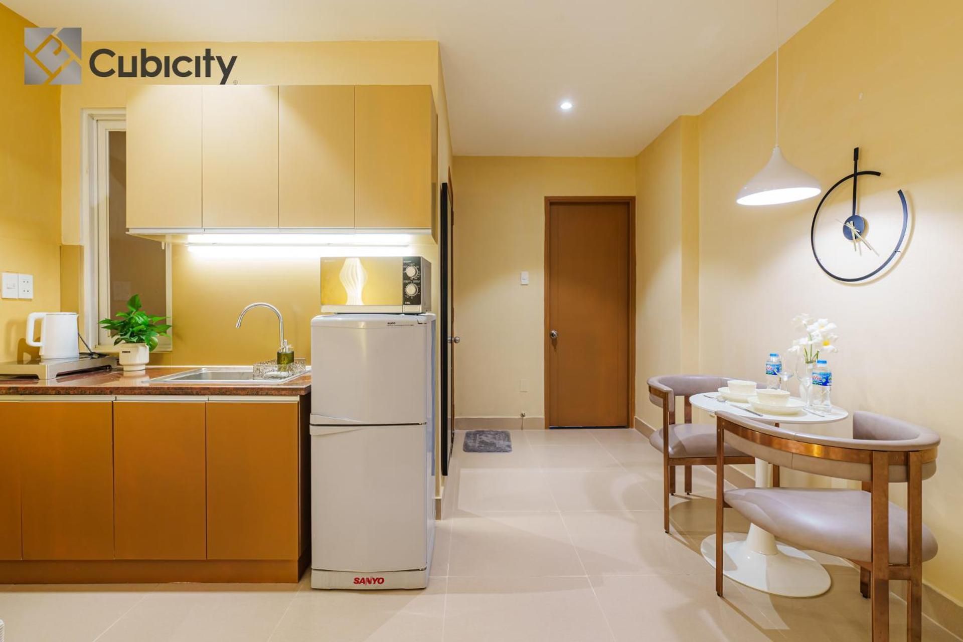 One-Bedroom Apartment