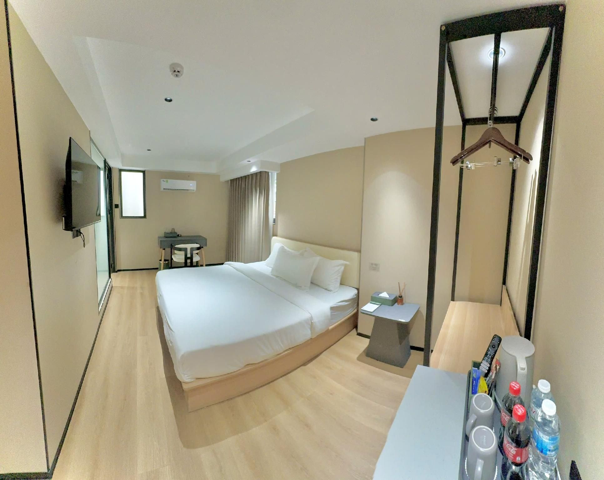King Bed