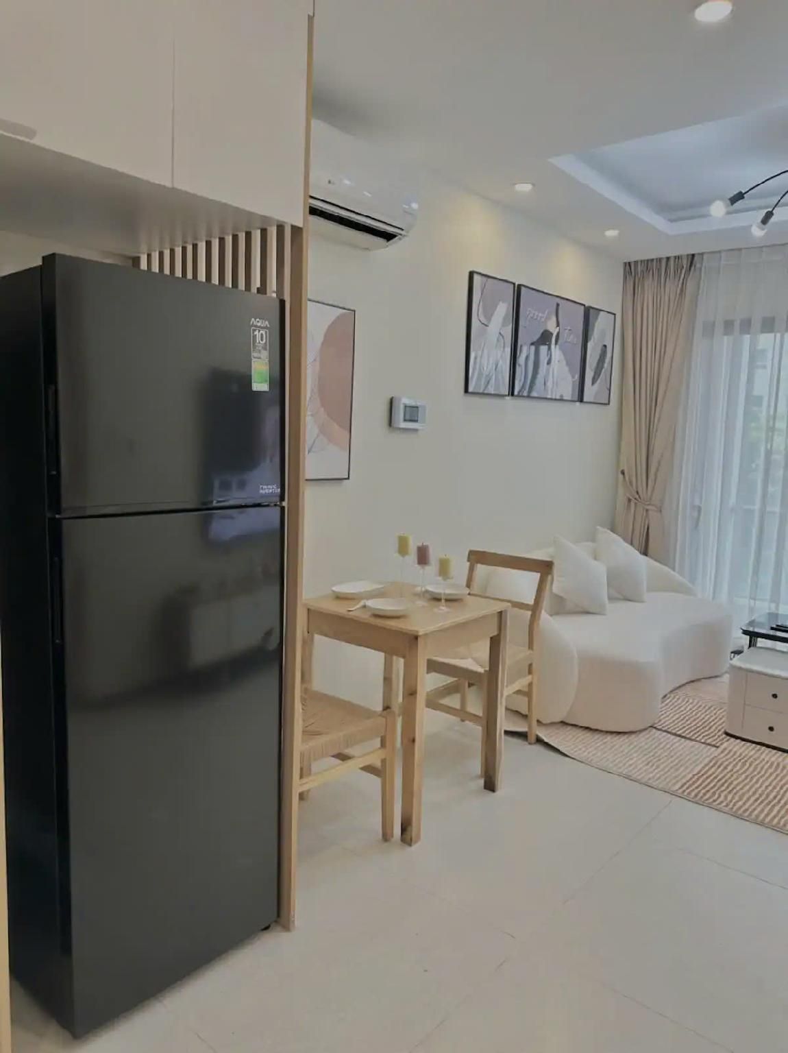 One Bedroom Apartment