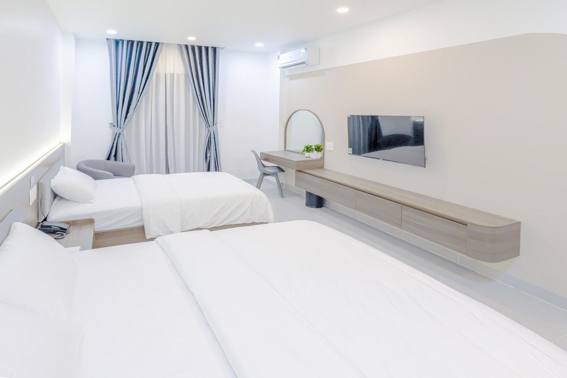 Deluxe Triple Room