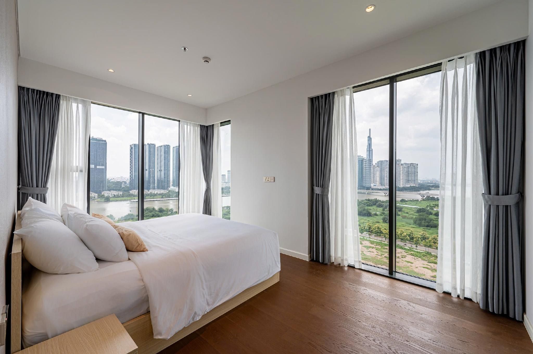 Imperial Condotel  Metropole -  Somiluxstay 3-Bedroom Deluxe Room