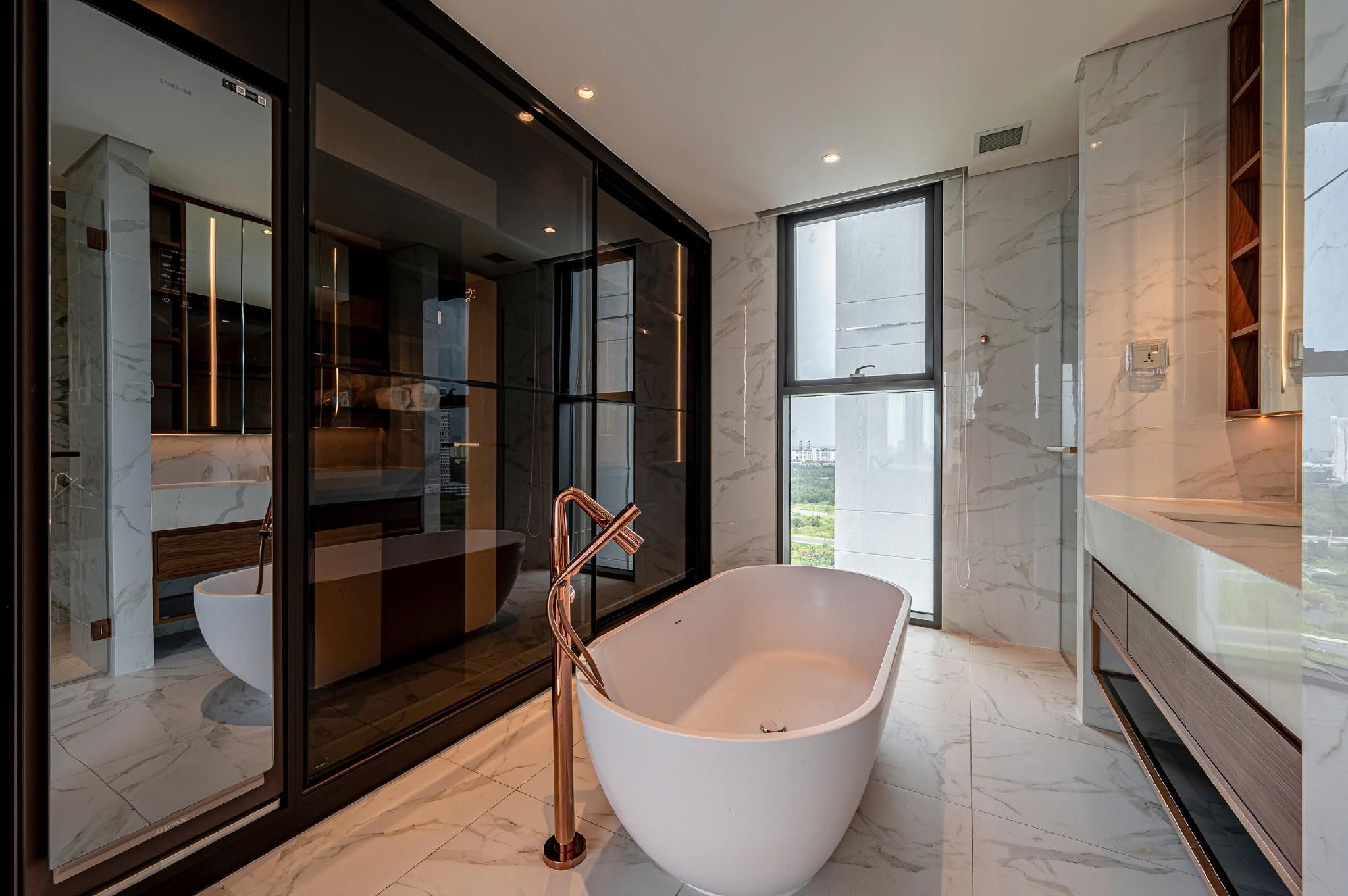 Imperial Condotel  Metropole -  Somiluxstay 3-Bedroom Deluxe Room 3