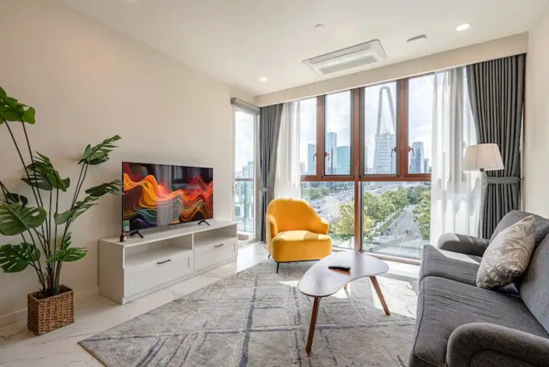 Apartment - 3 Bedrooms