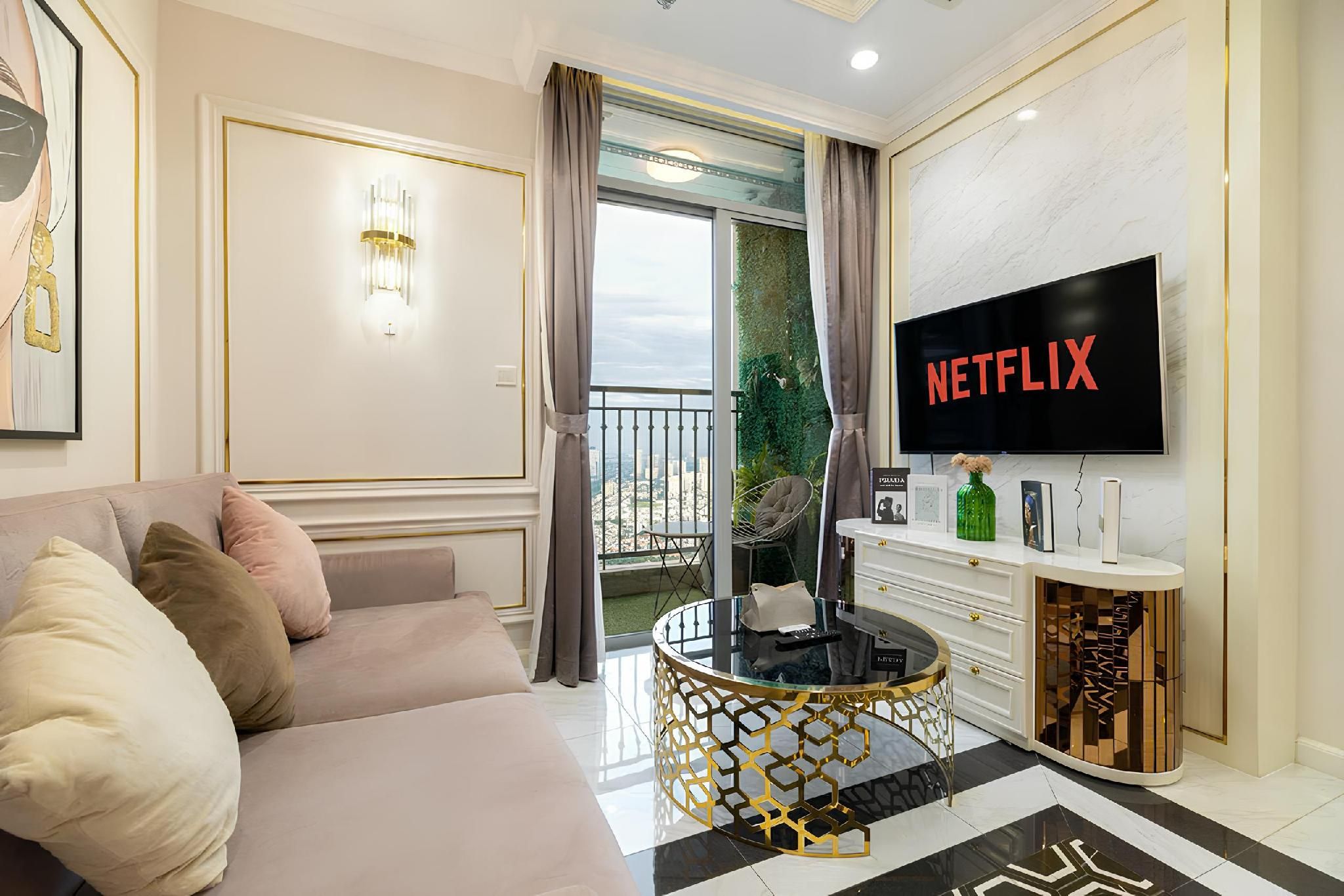 1-Bedroom Condo
