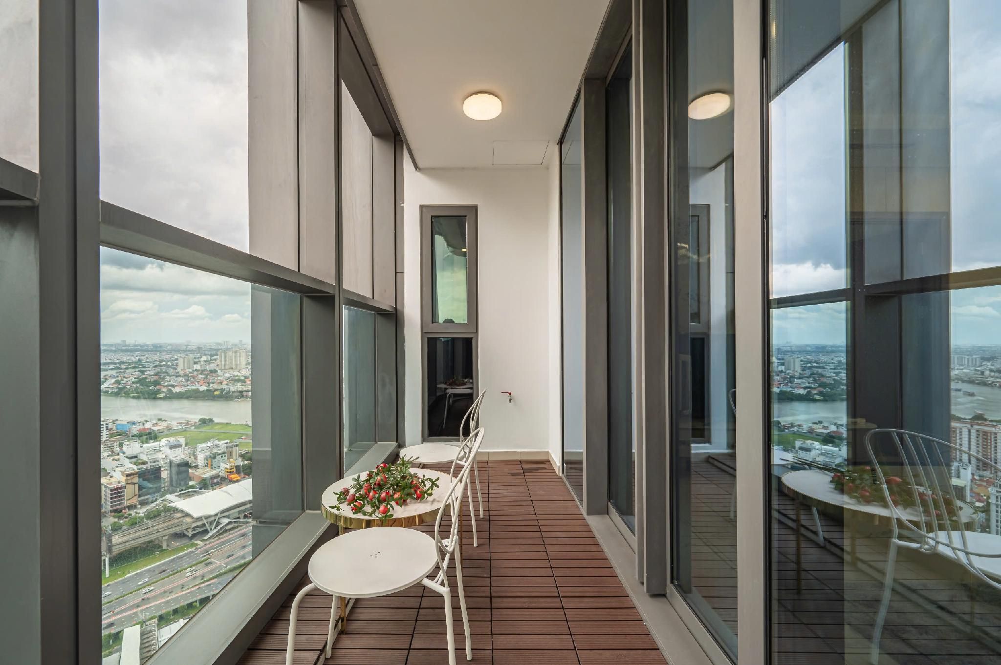 Premier Condotel Landmark 81- SomiLuxstay  2 Bedroom Deluxe 2