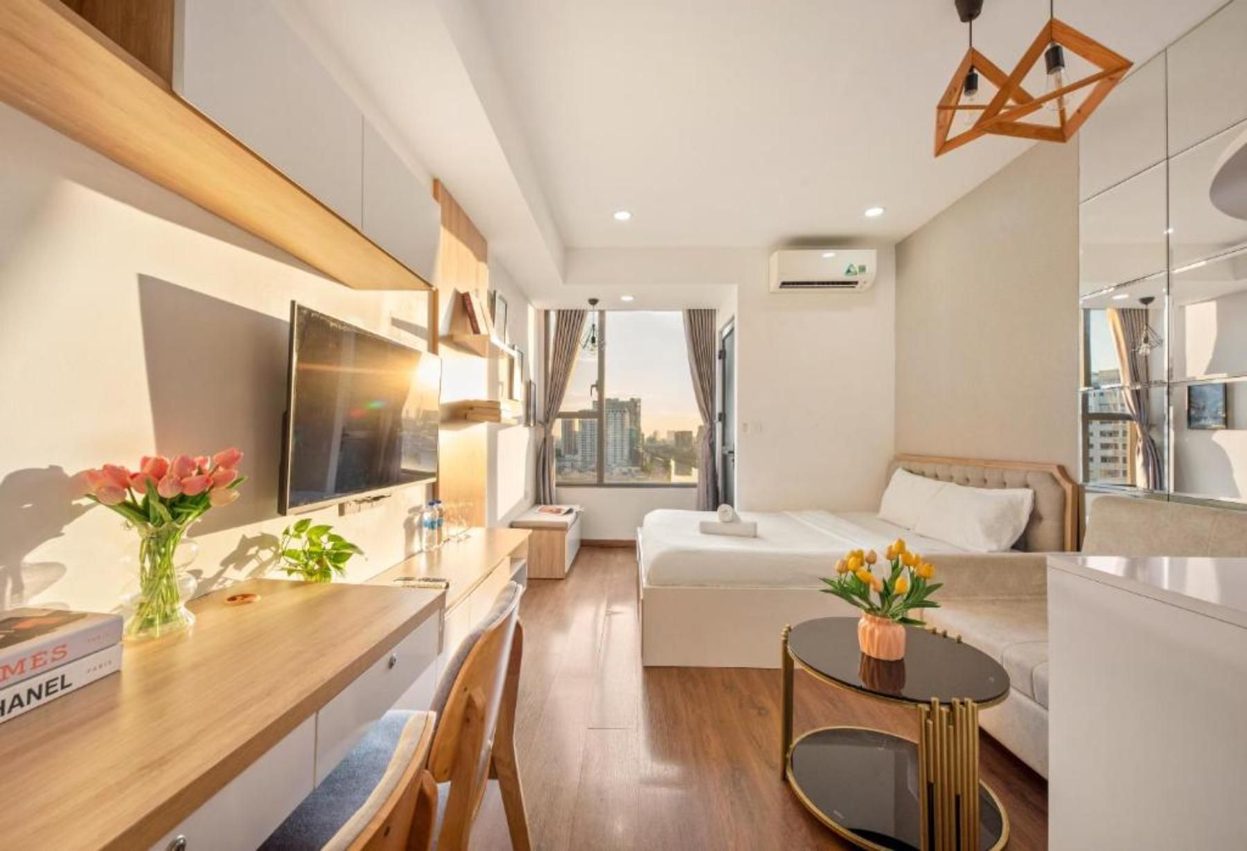 Studio Apartment