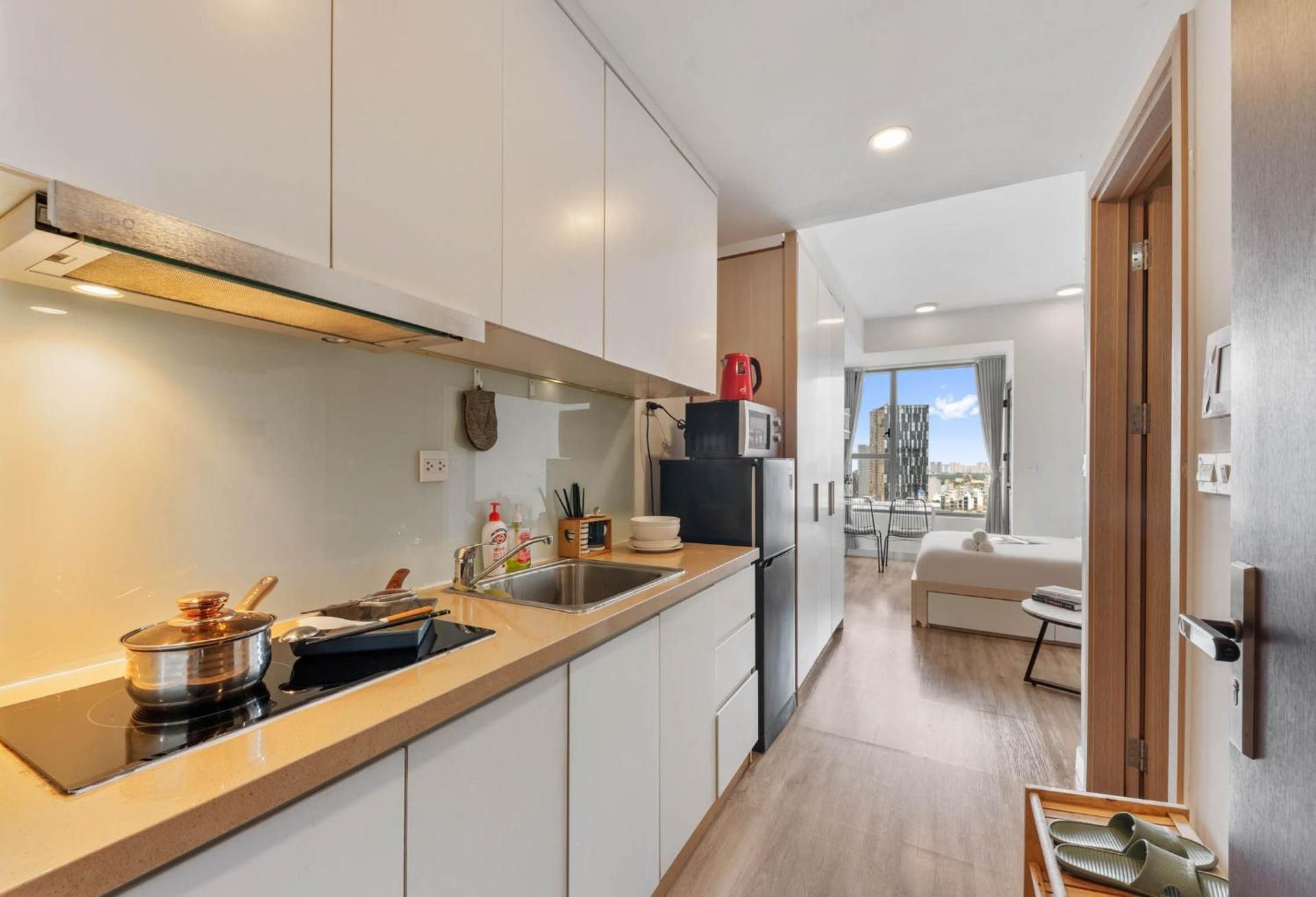 Studio Apartment