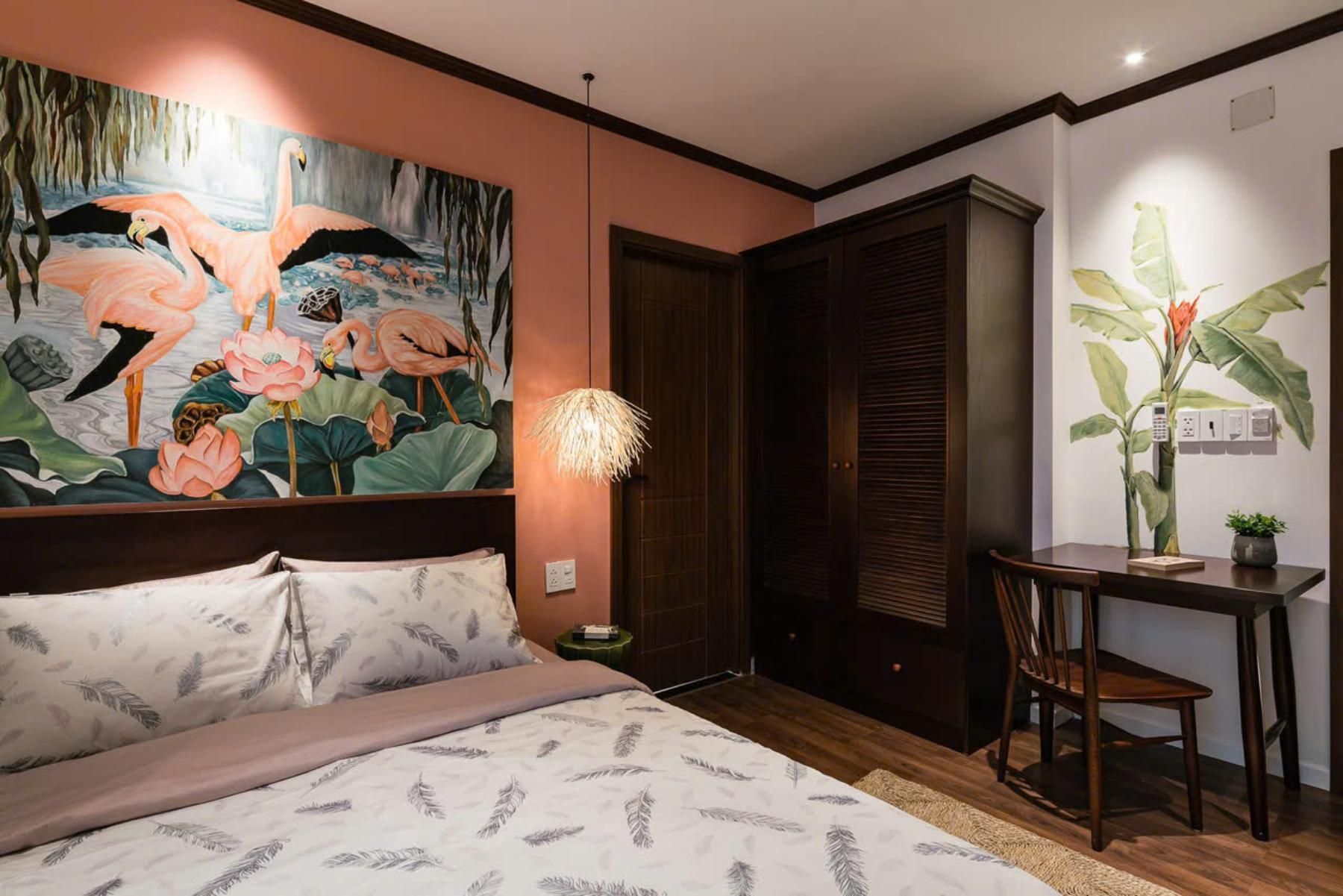 Boutique Queen Room