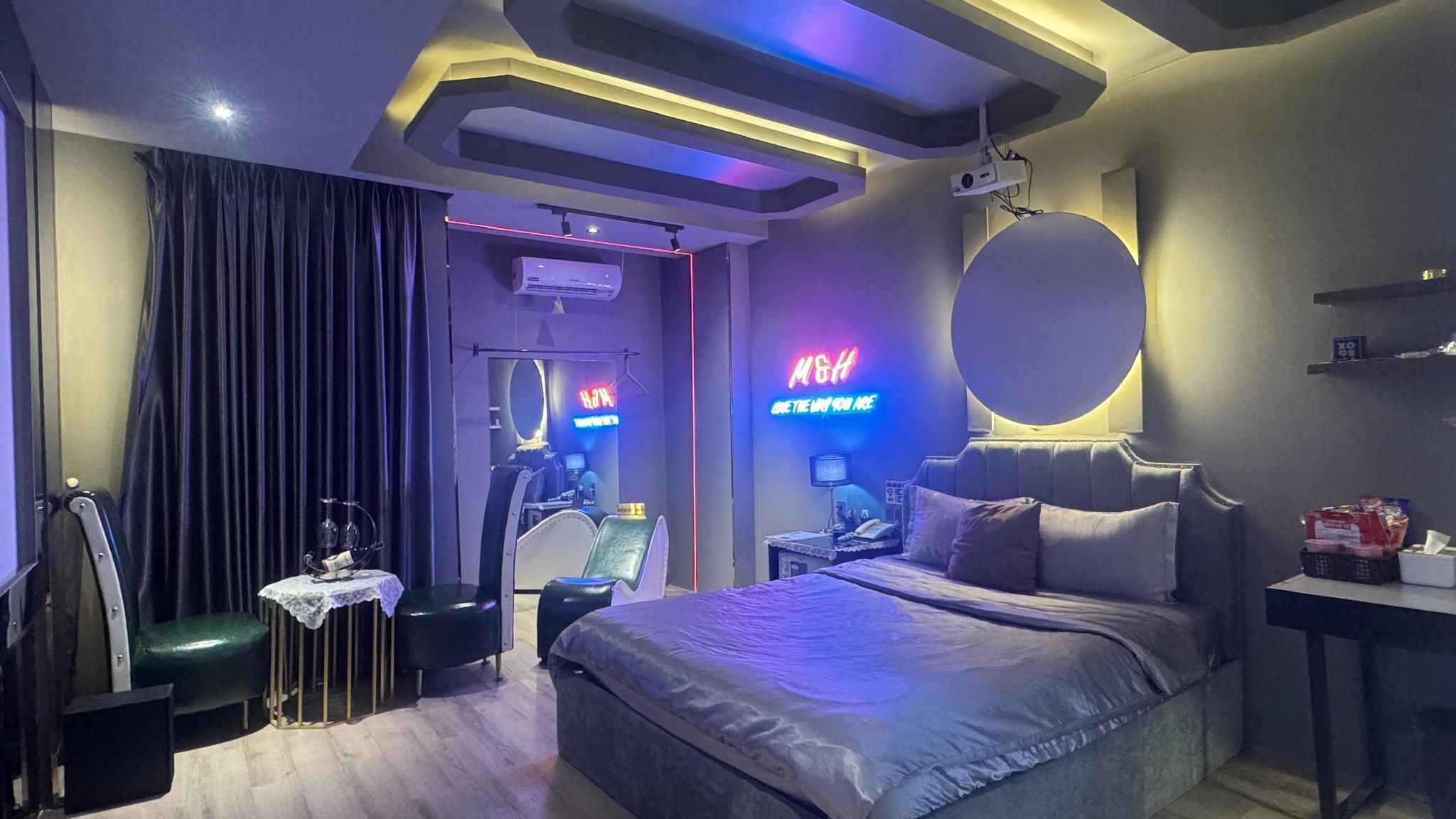 VIP - 2-People Bathtub