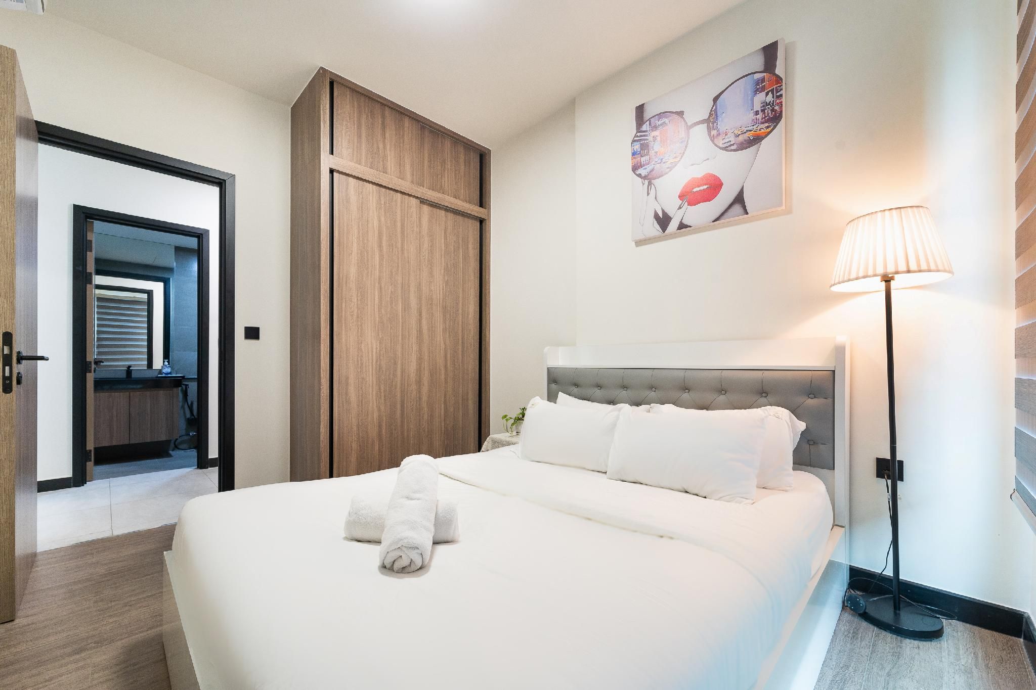2-Bedroom Apartment