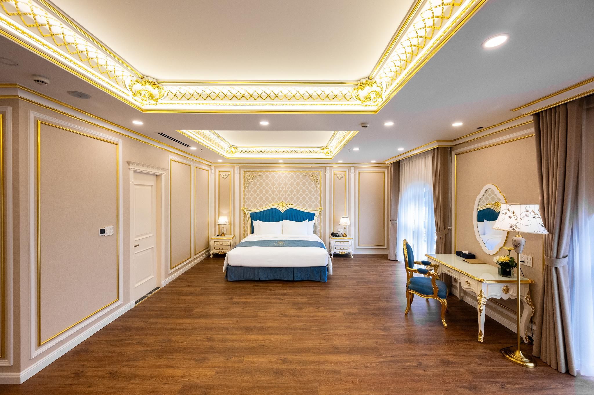 LaChateau Suite King