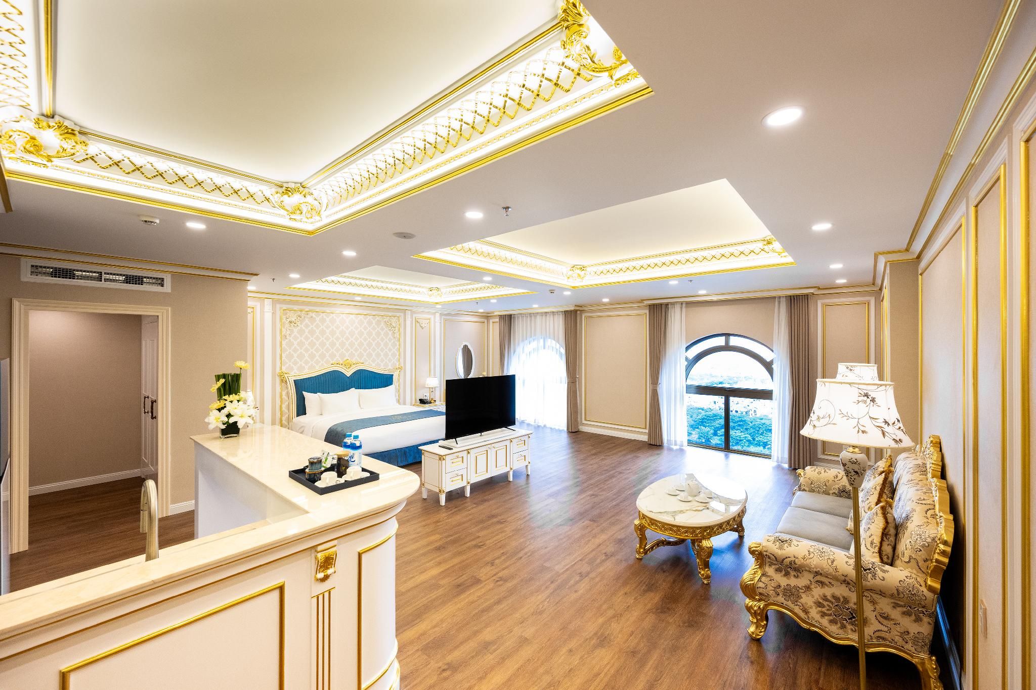 Grand LaChateau King