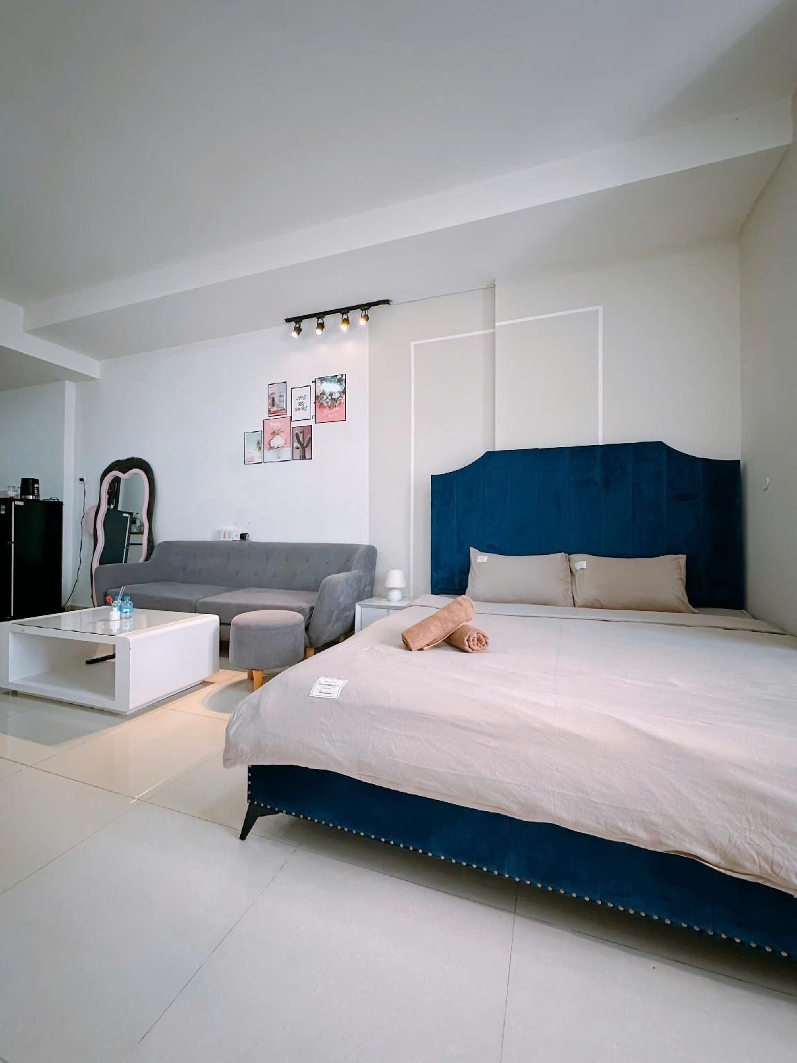 Studio - Entire house or apartment