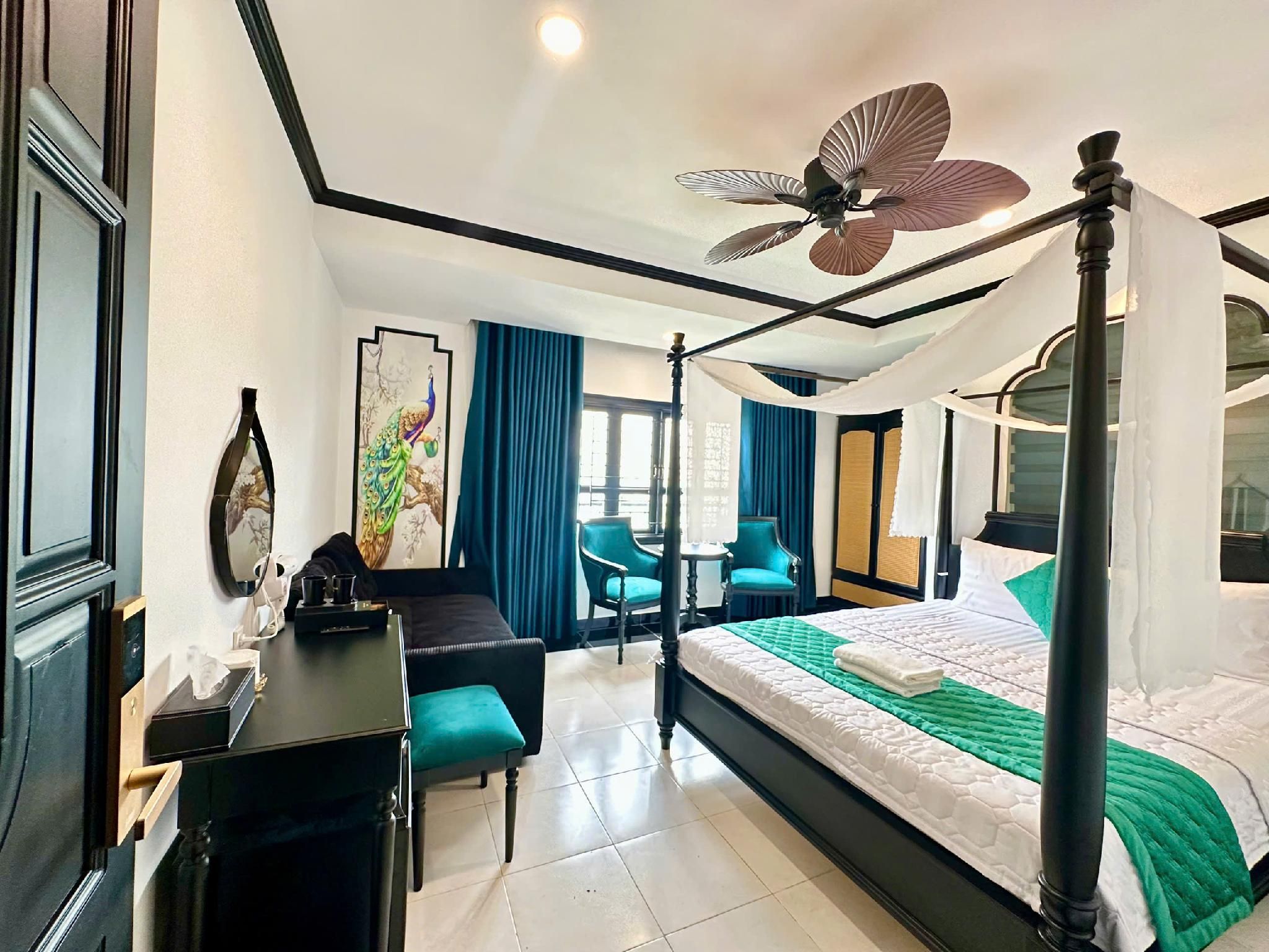 Junior Suite Double - City View