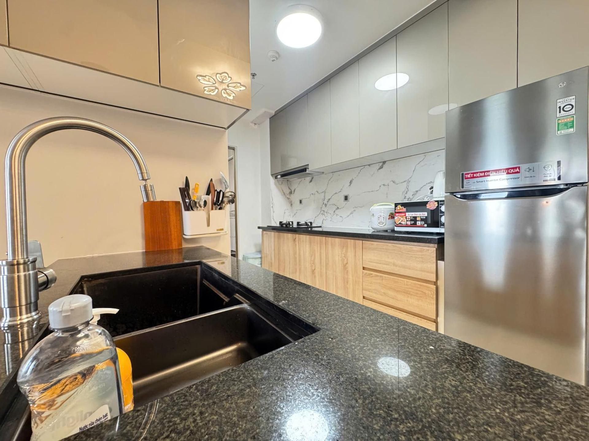Deluxe Two-Bedroom Apartment with Garden View