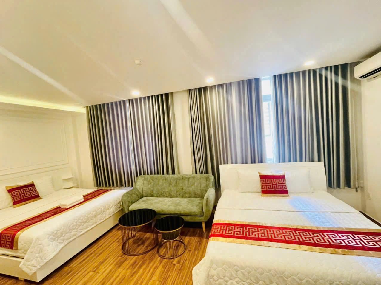 Junior Suite Twin - City View