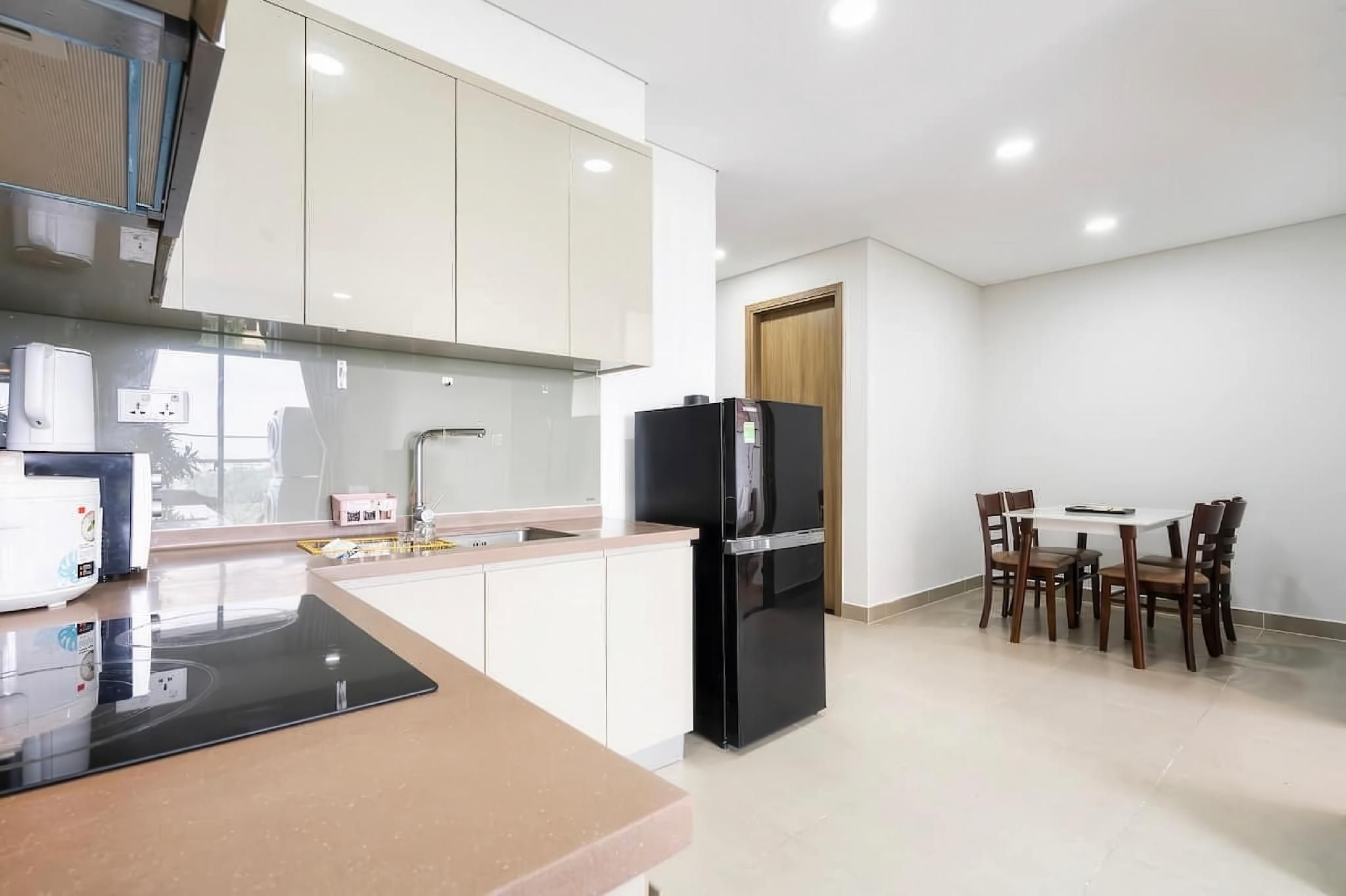 One Bedroom Apartment