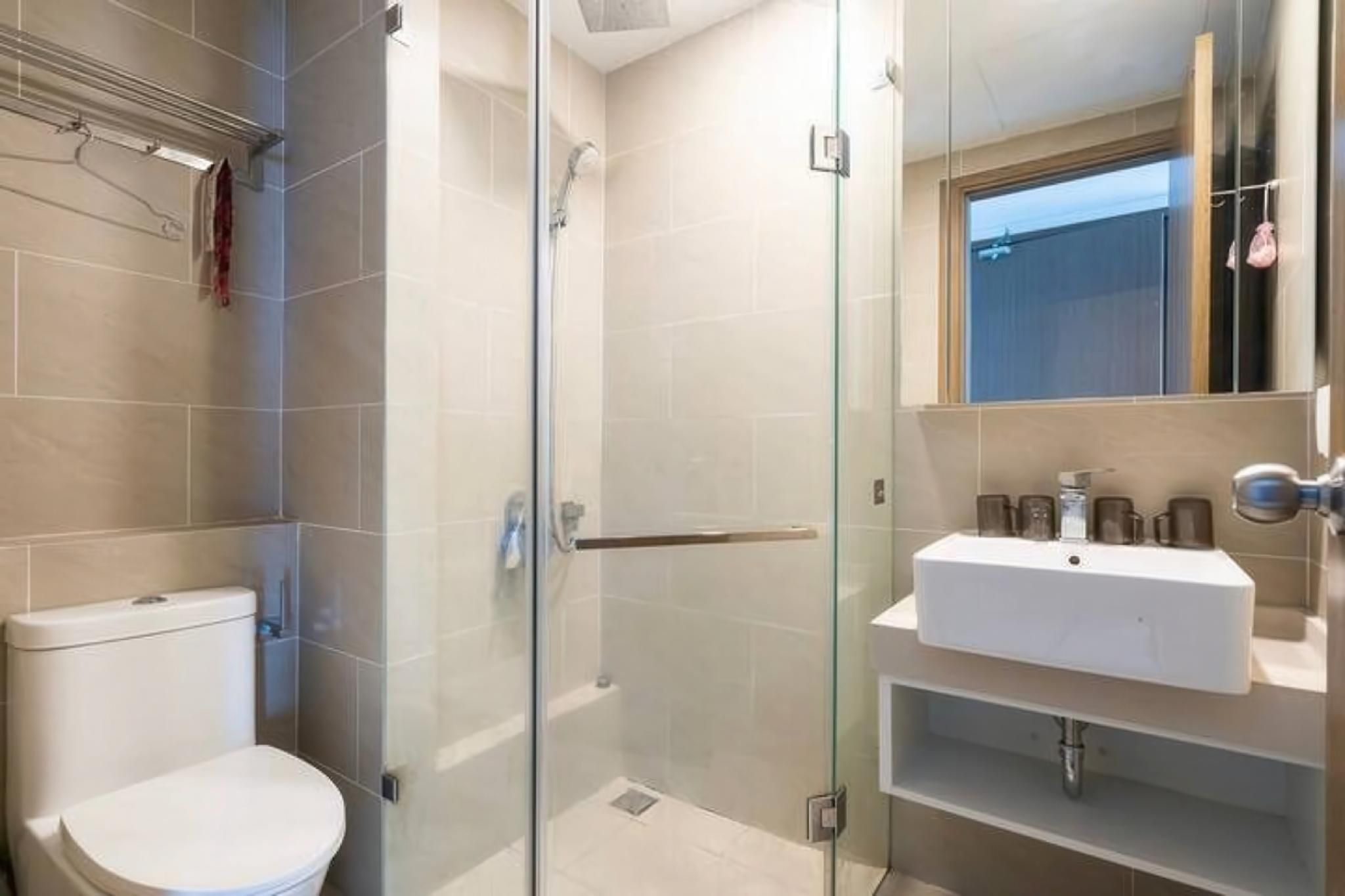 One Bedroom Apartment