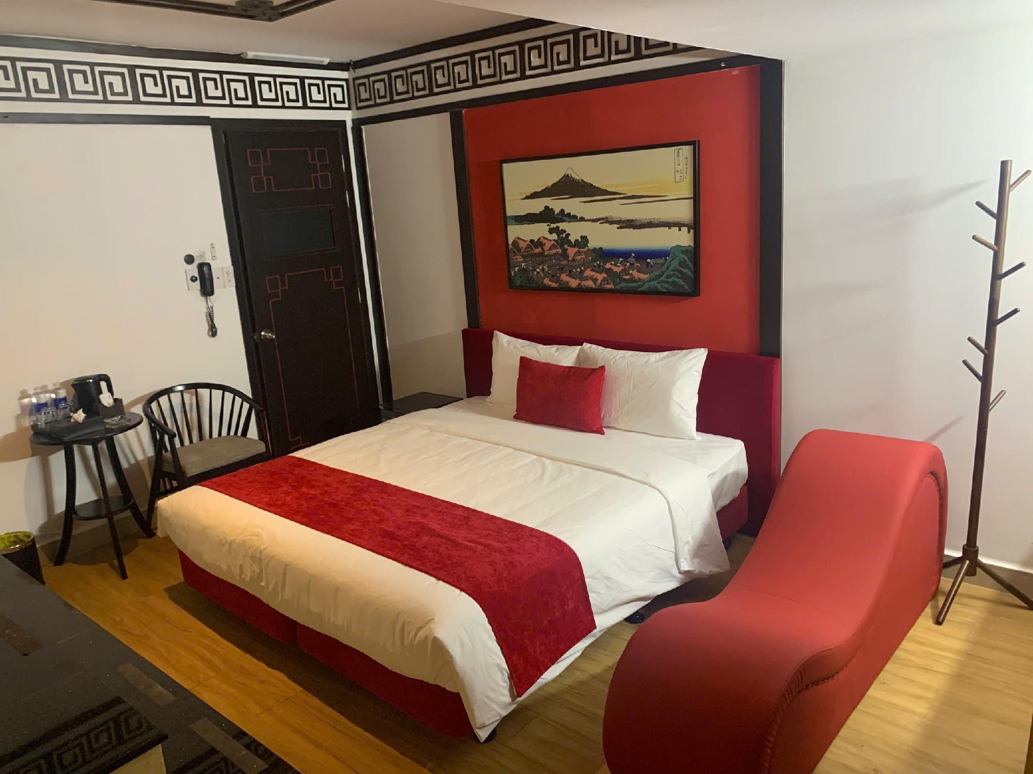 Standard - 1 Double Bed