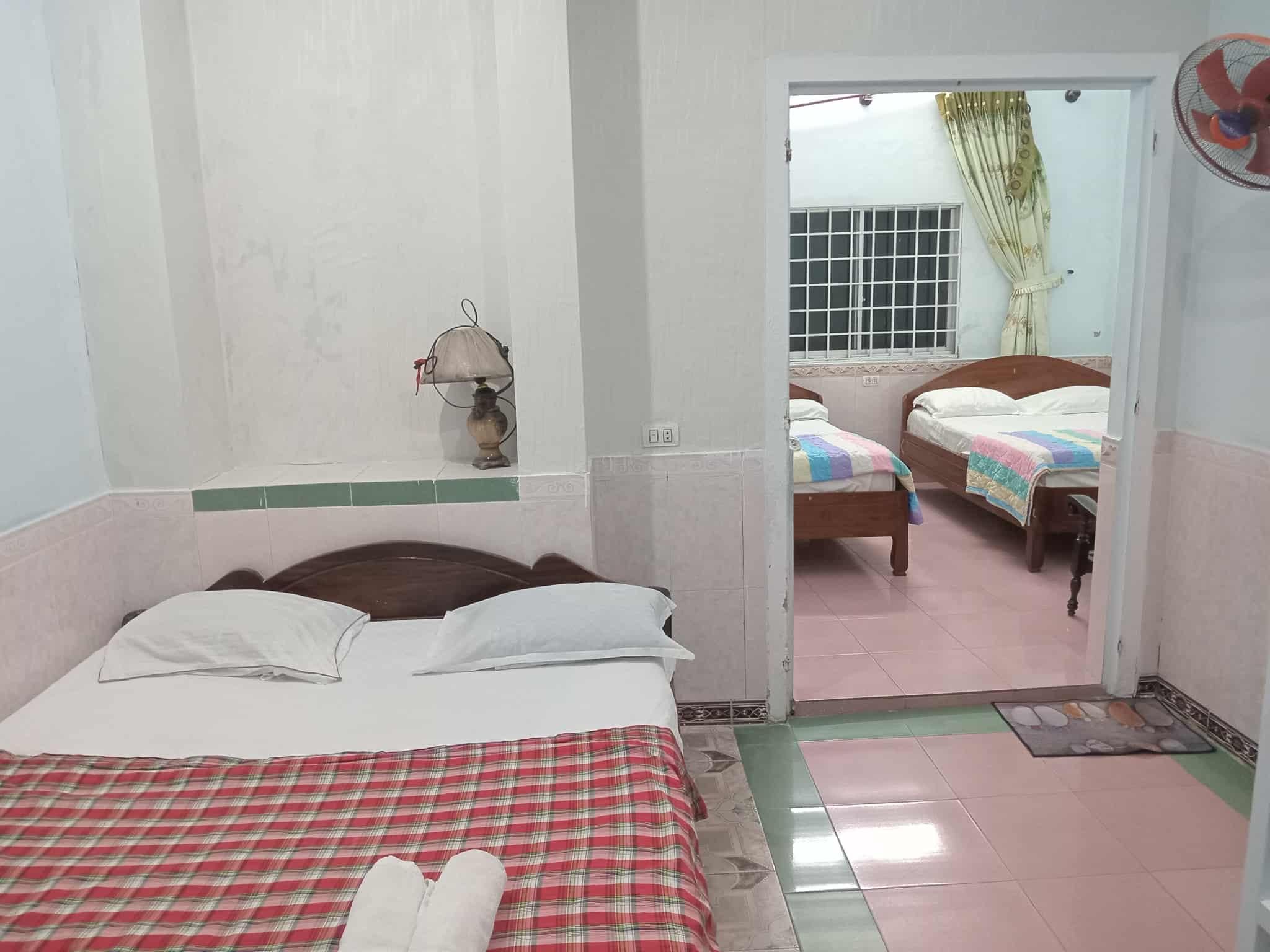 Room with 3 Single Beds
