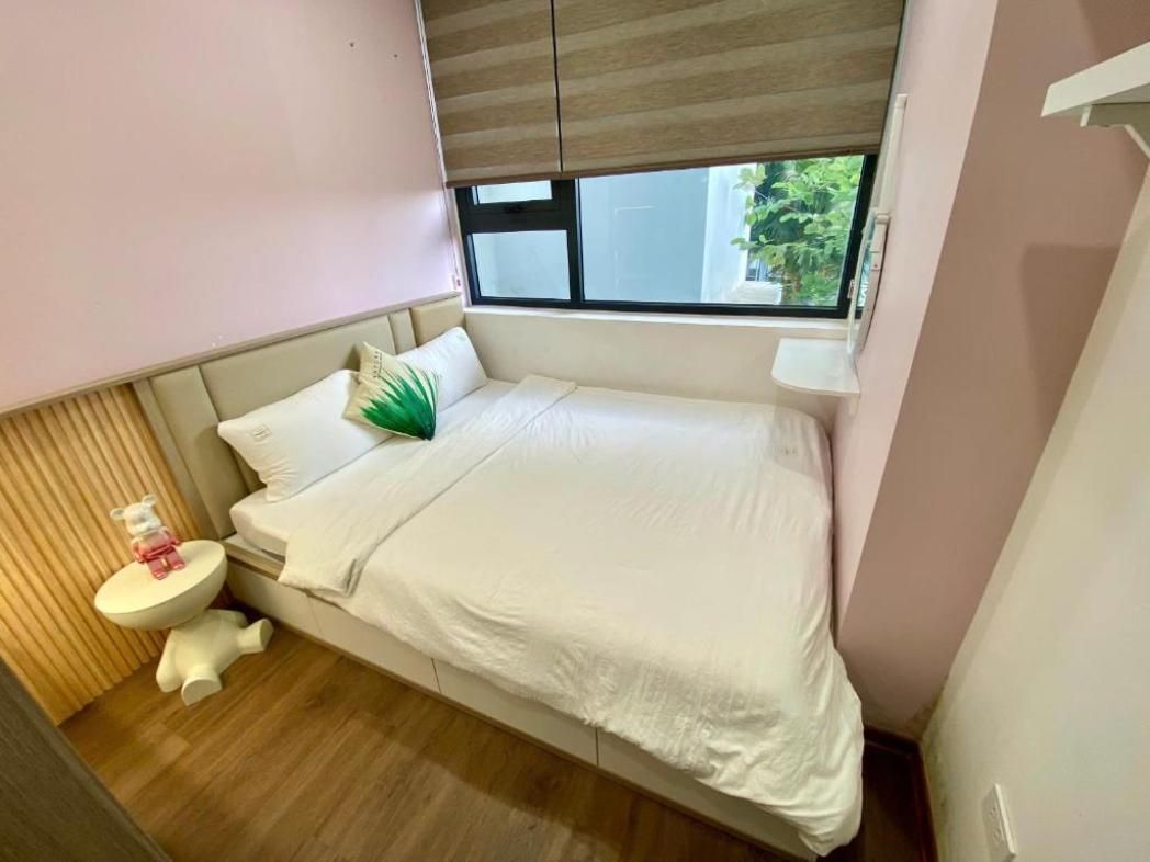 Share Bedroom in Apartment