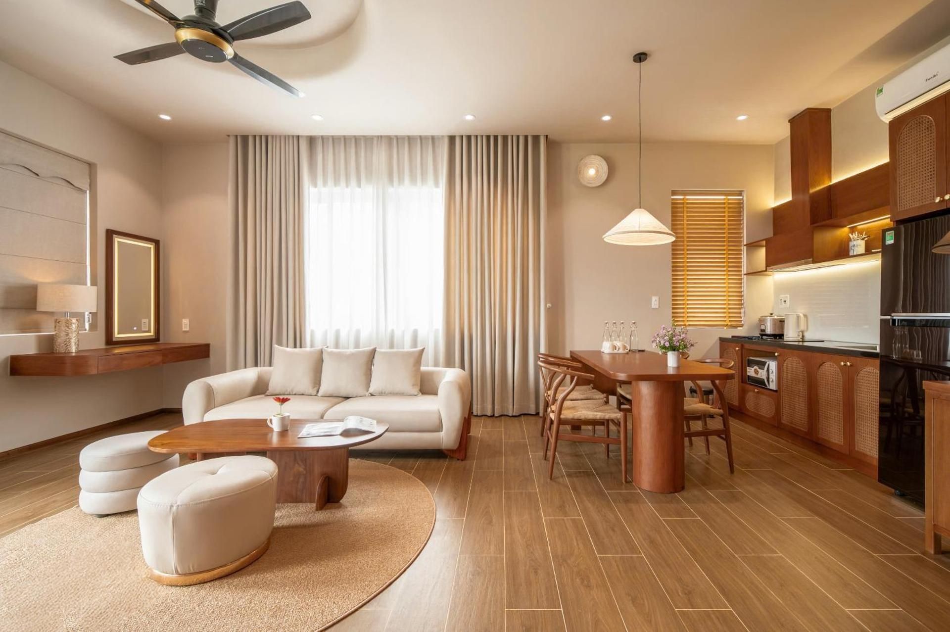 One-Bedroom Apartment with Balcony and City View