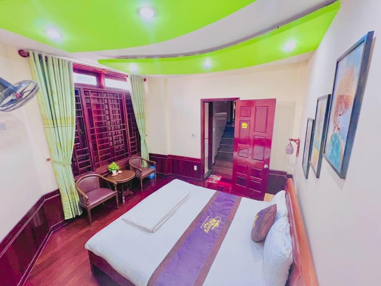 Double Room with Shared Bathroom