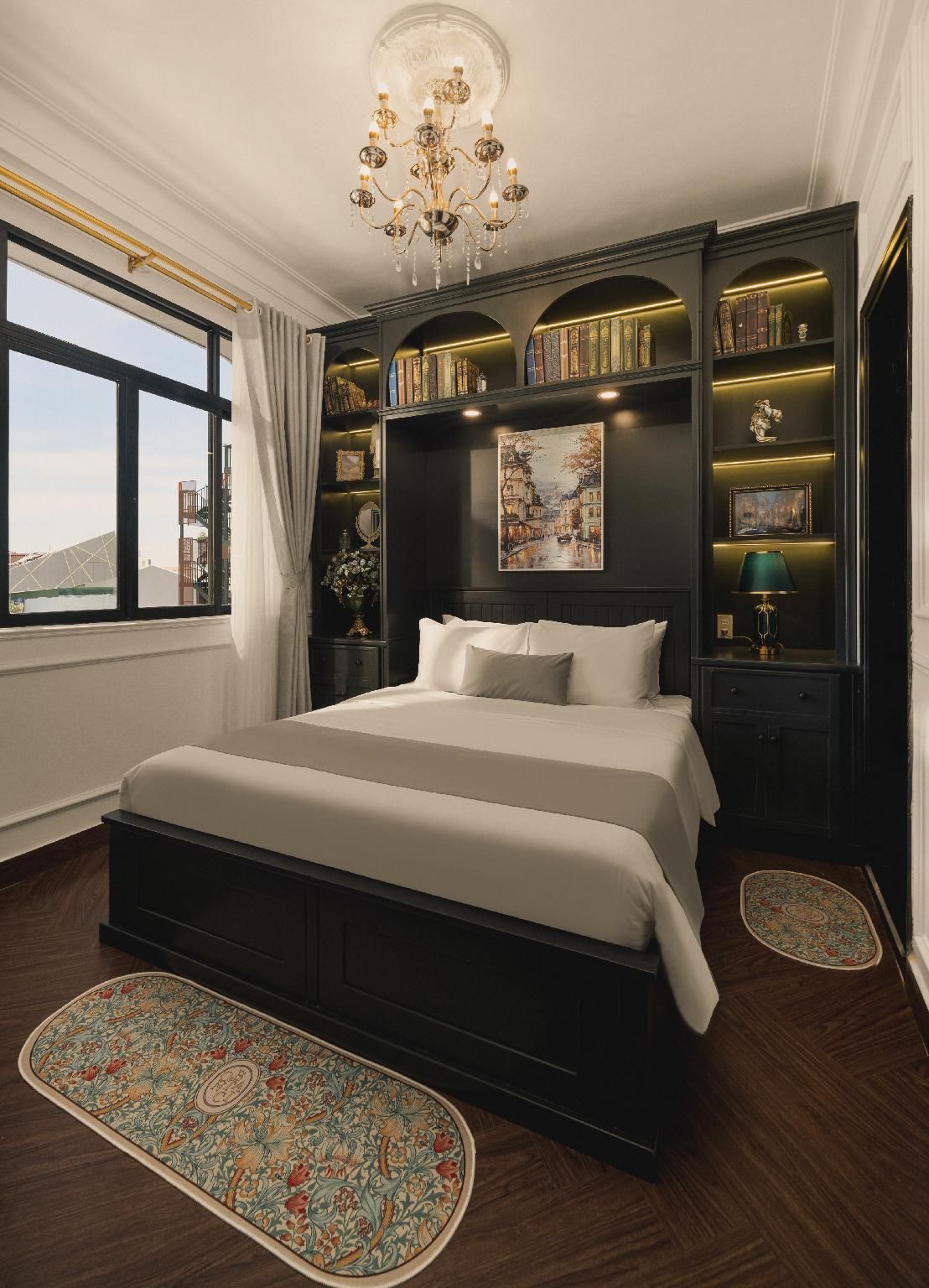 Superior - 1 King Bed