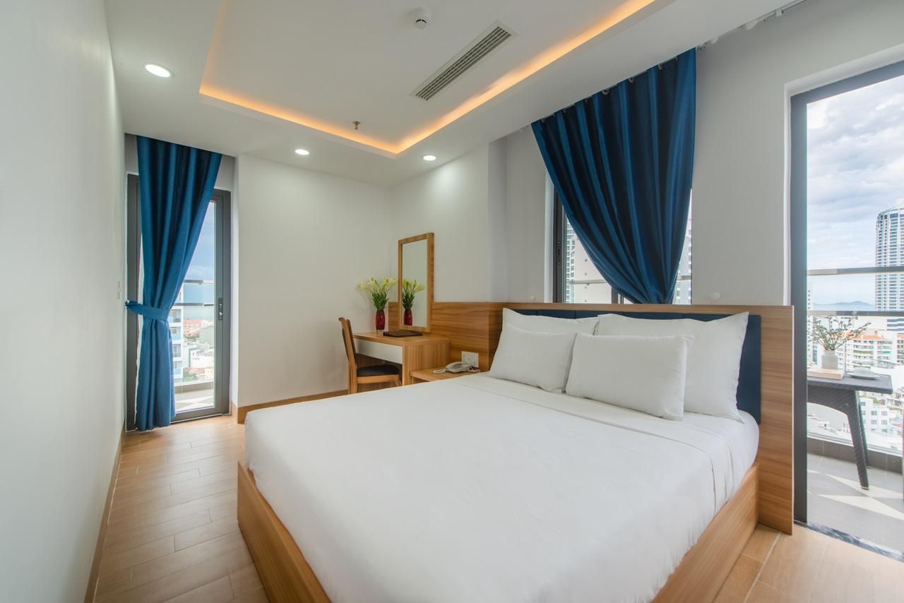 2 Bedroom Deluxe Suite