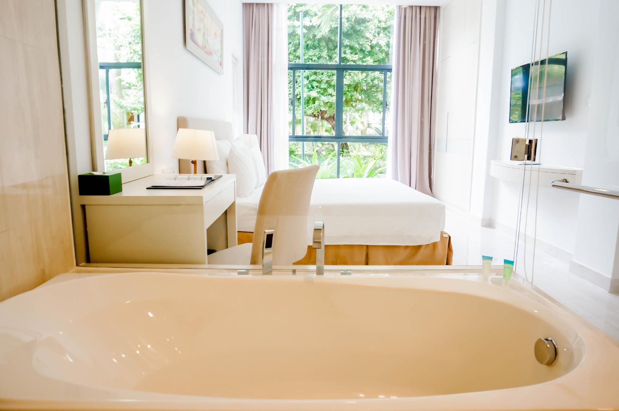 Costa 2BR with Balcony