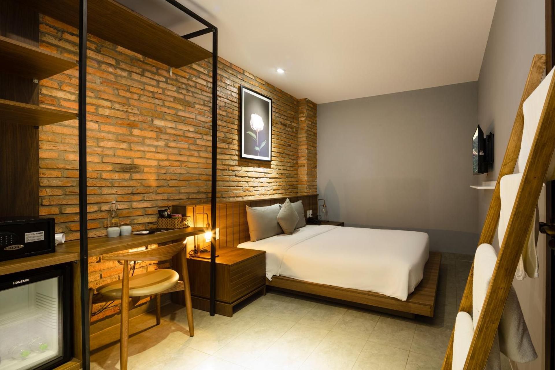 Basic Double Room - Non-Smoking
