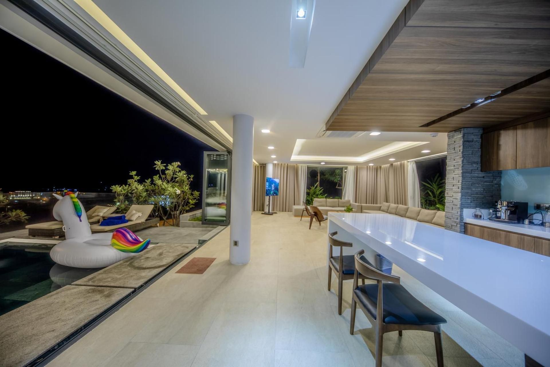 5 Bedrooms