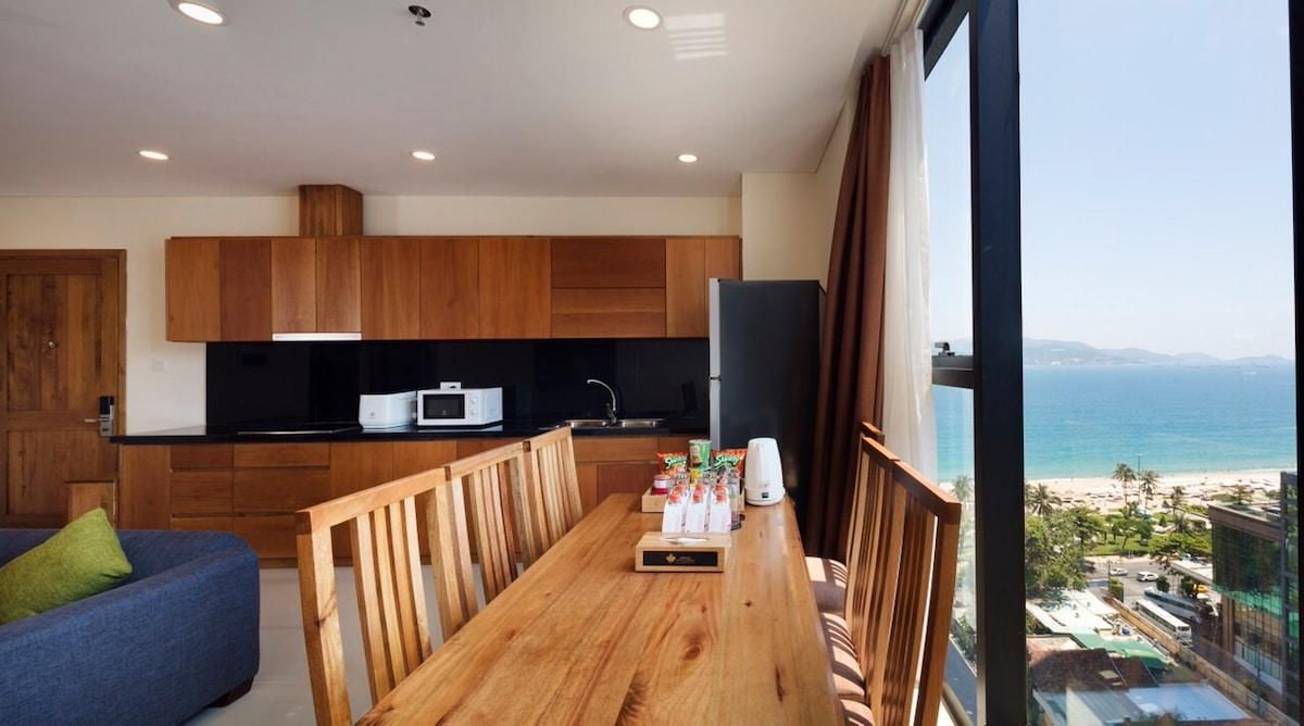 Maple 3 bedroom apartment with balcony