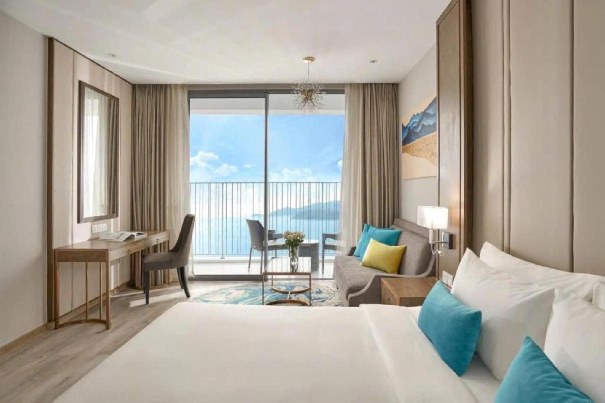 Deluxe Double Room with Sea View