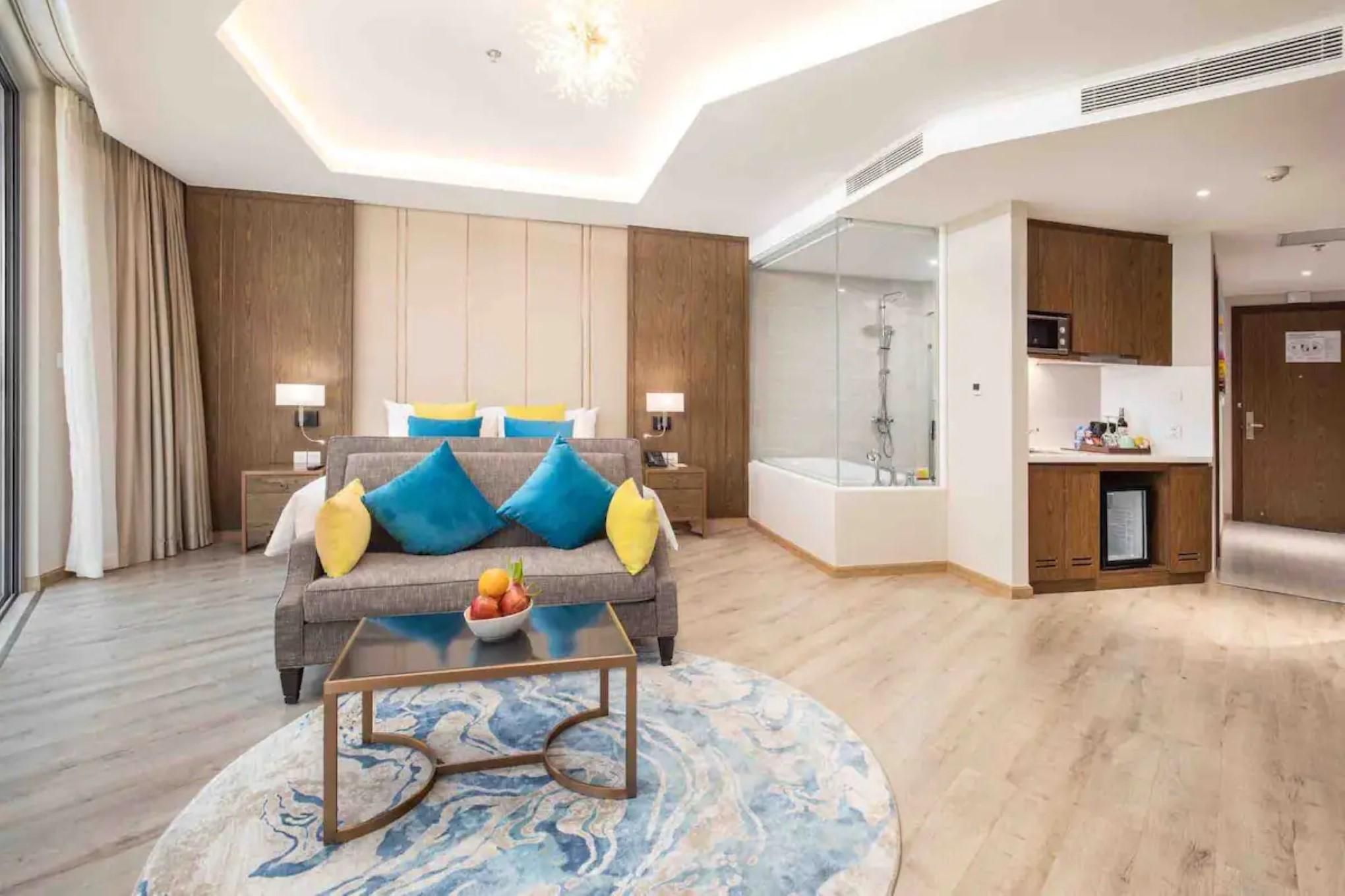 Deluxe Double Room with Balcony