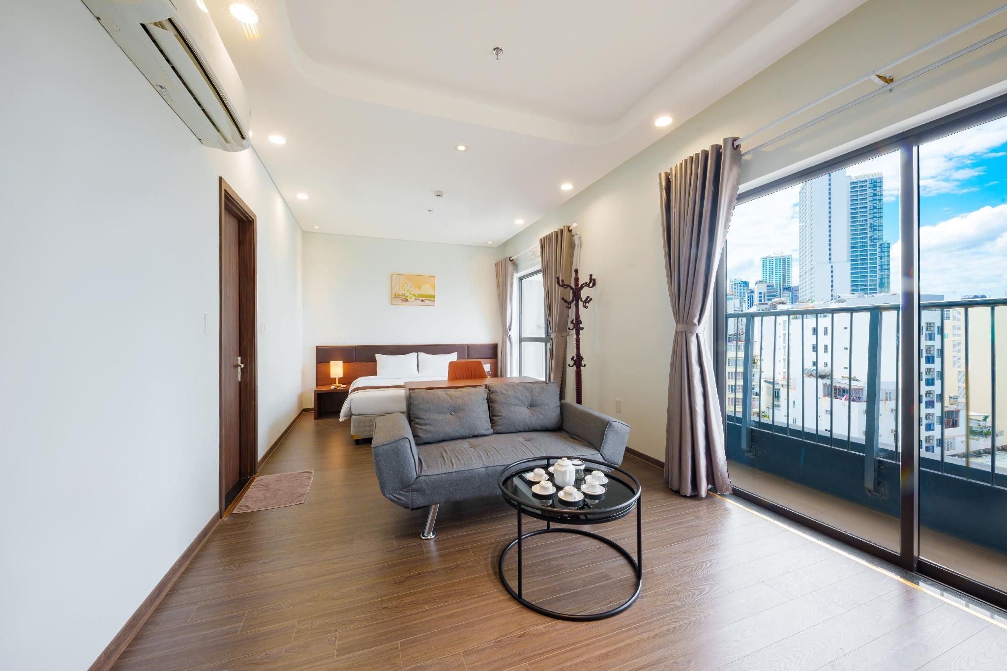 Sea View Deluxe Room with Balcony