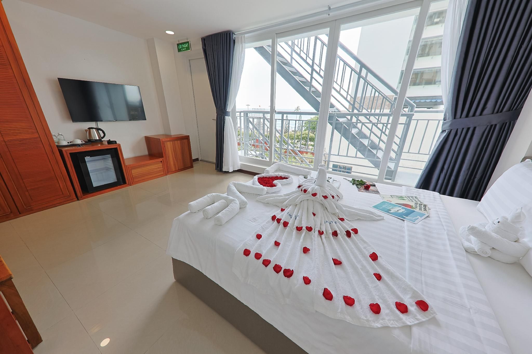 Deluxe Double Sea View