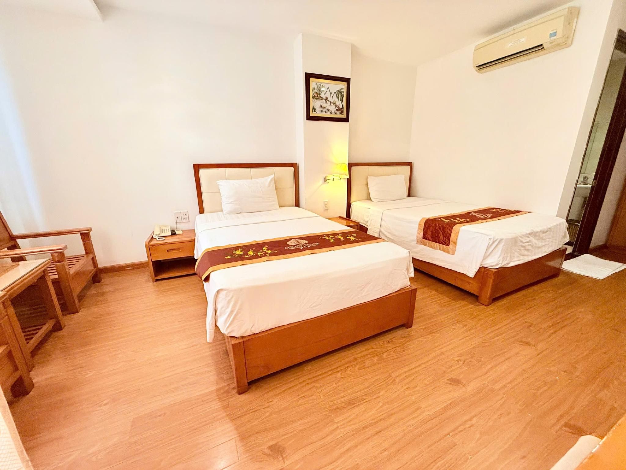 Khach san Golden Beach Nha Trang Double or Twin Room Pool Level