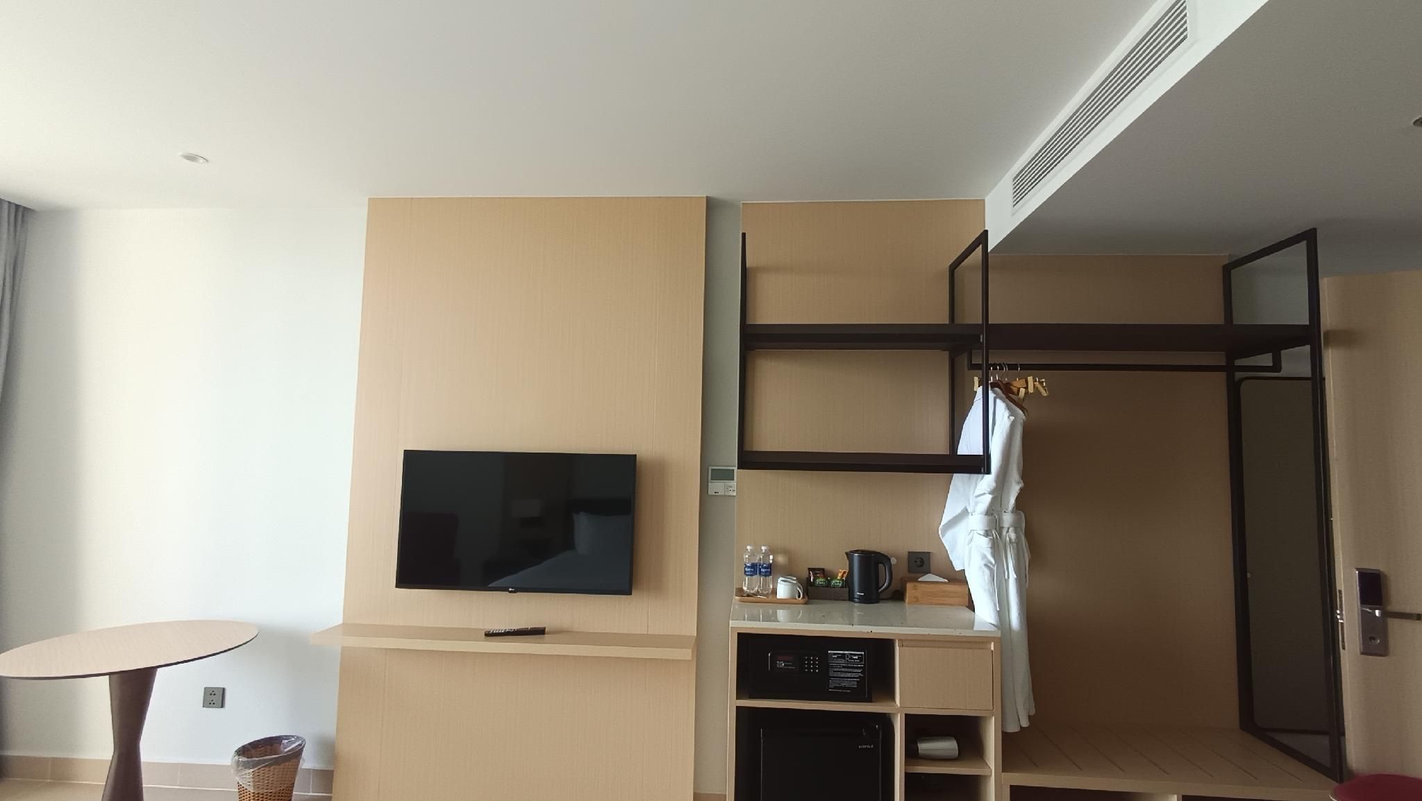 Arenia  Cam ranh Beachfont