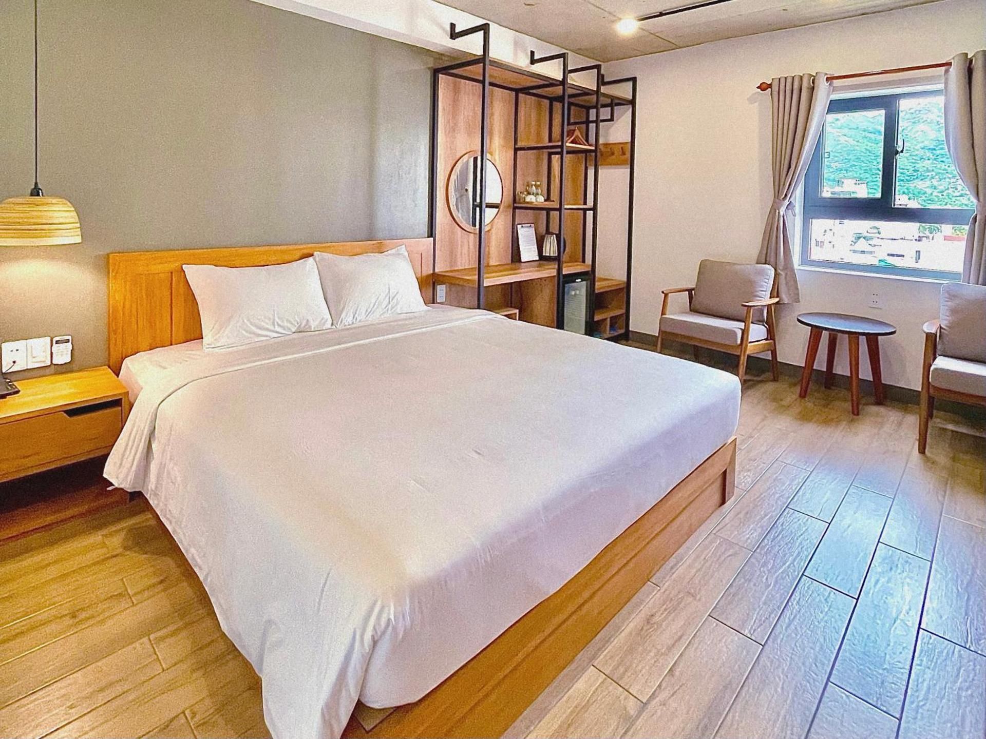 Double Room with Mountain View
