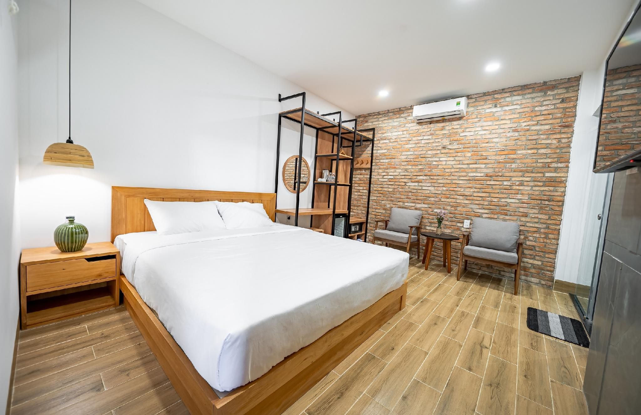 Superior King Room