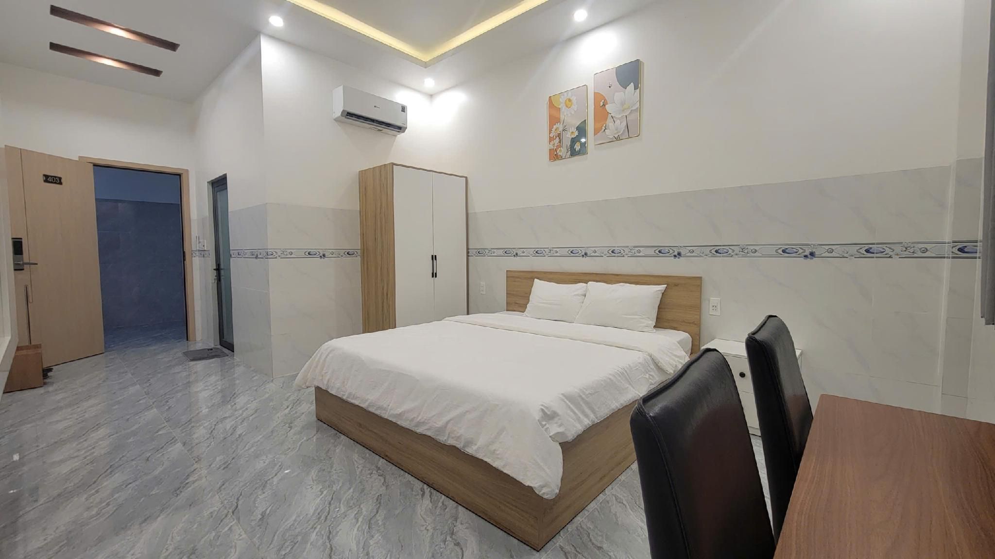 PHÚC LỢI HOTEL Premier Double Room