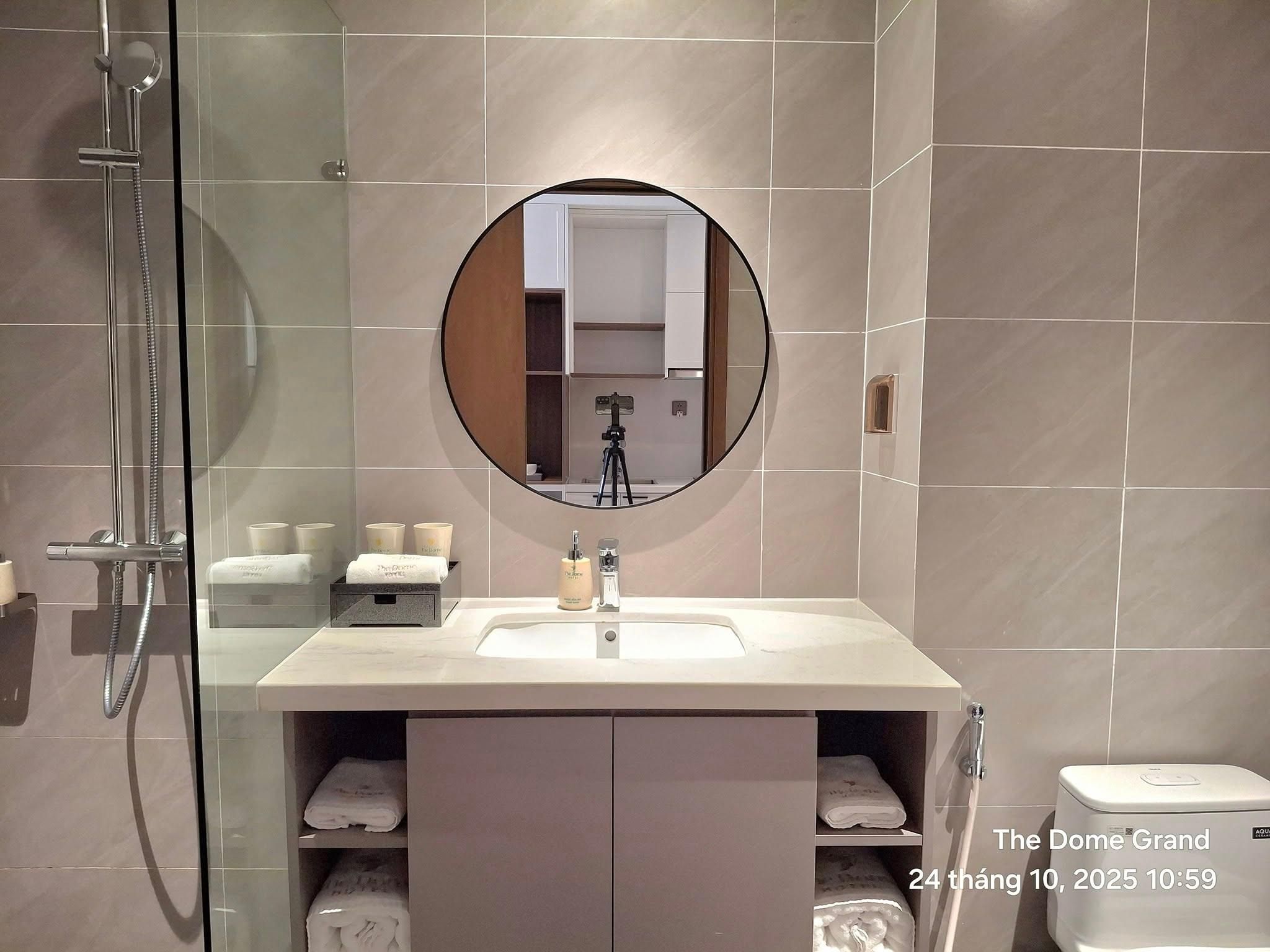 The Dome Grand  Deluxe Twin Room Type A 3