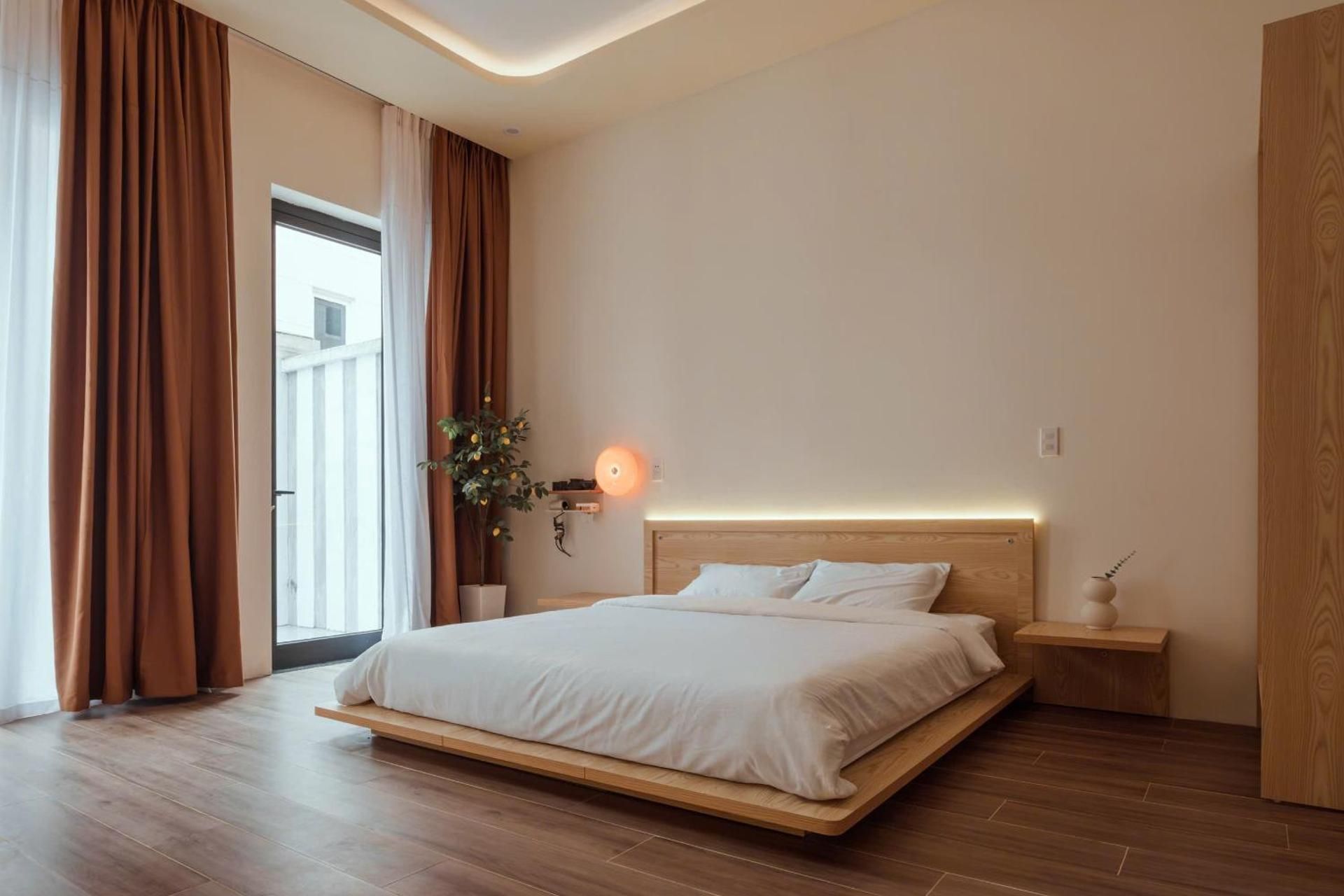 King Room - Non-Smoking