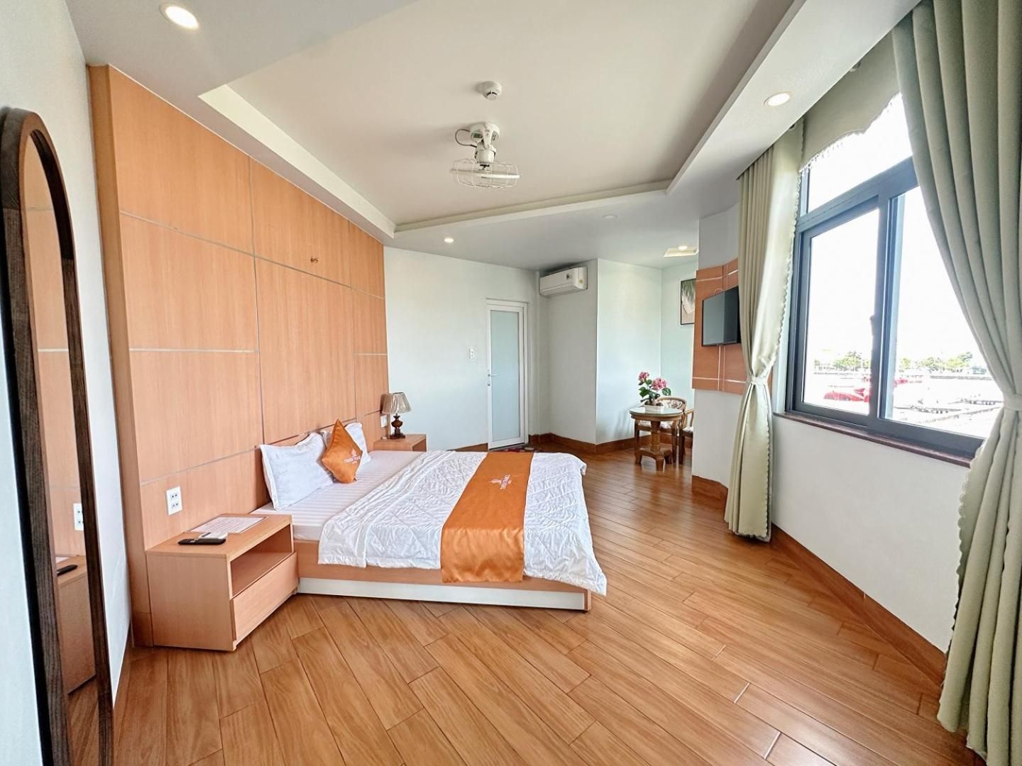 Deluxe Double Room with Sea View